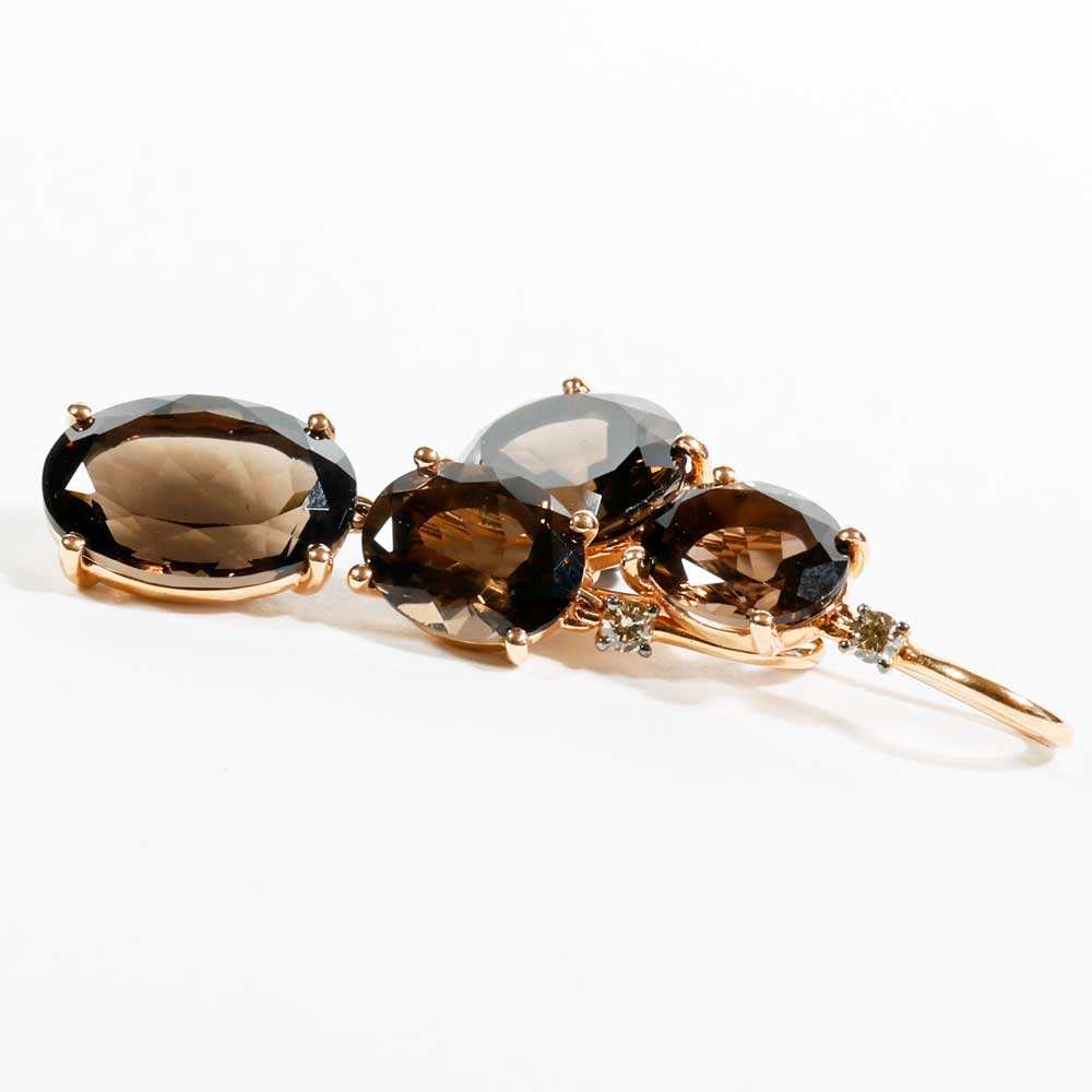 Brown Smokey Quartz and Diamonds such a ideal Kombination with 18 kt Rosegold 15 ct 0.10 ct