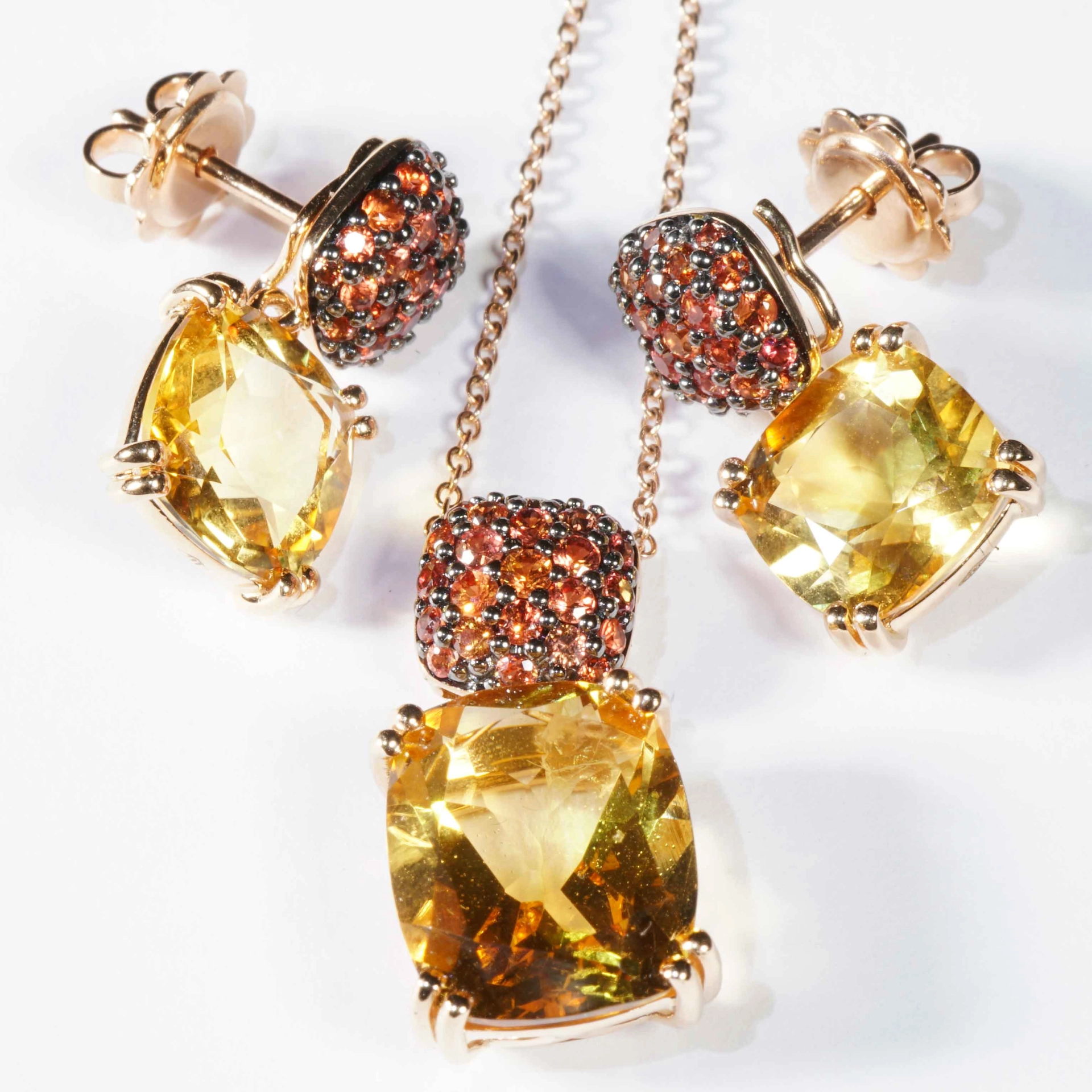 Yellow Citrin and orange Saphire Rosegold Necklace....stunning Kombination 