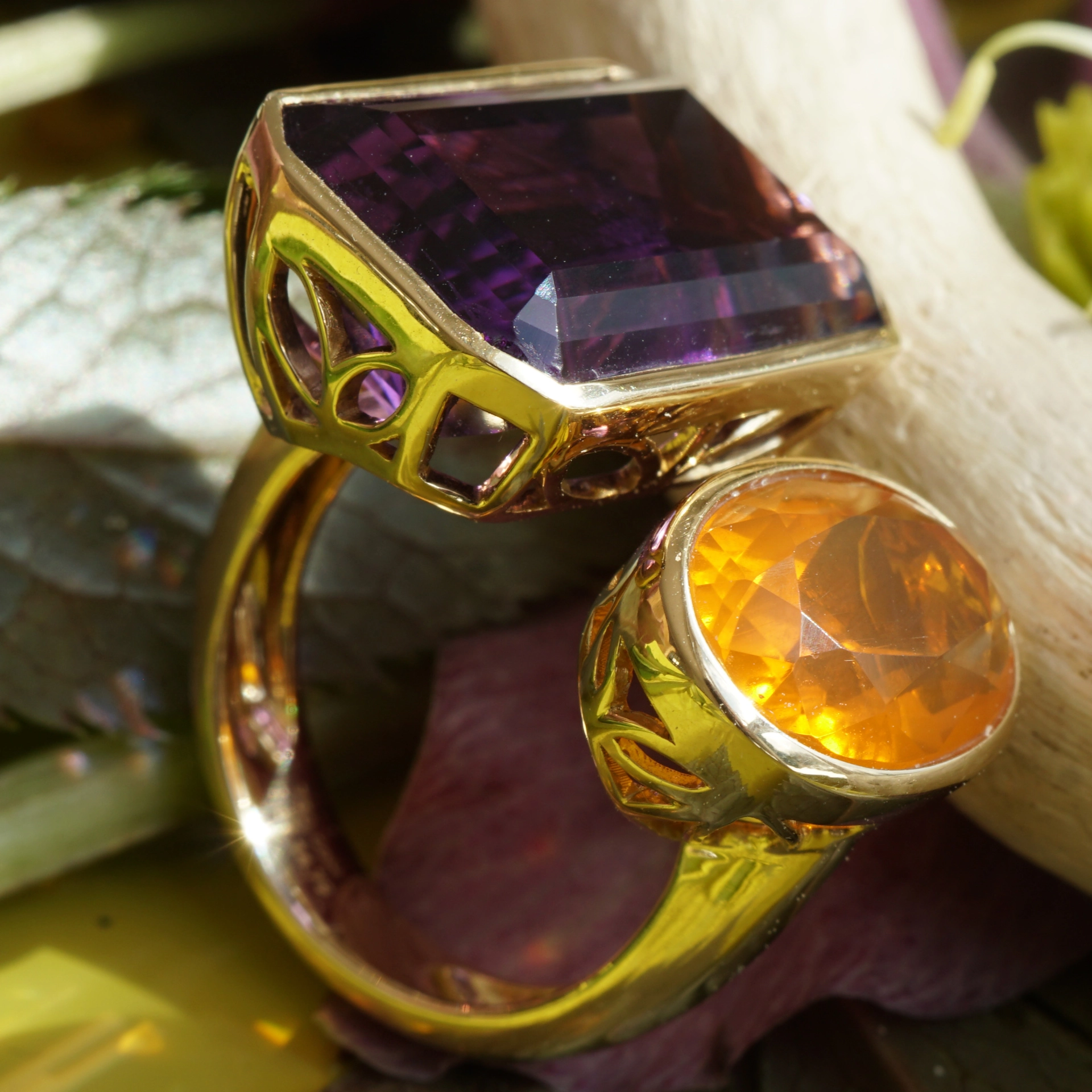 Amethyst Fireopal Ring 18 kt Yellowgold....extremly hot