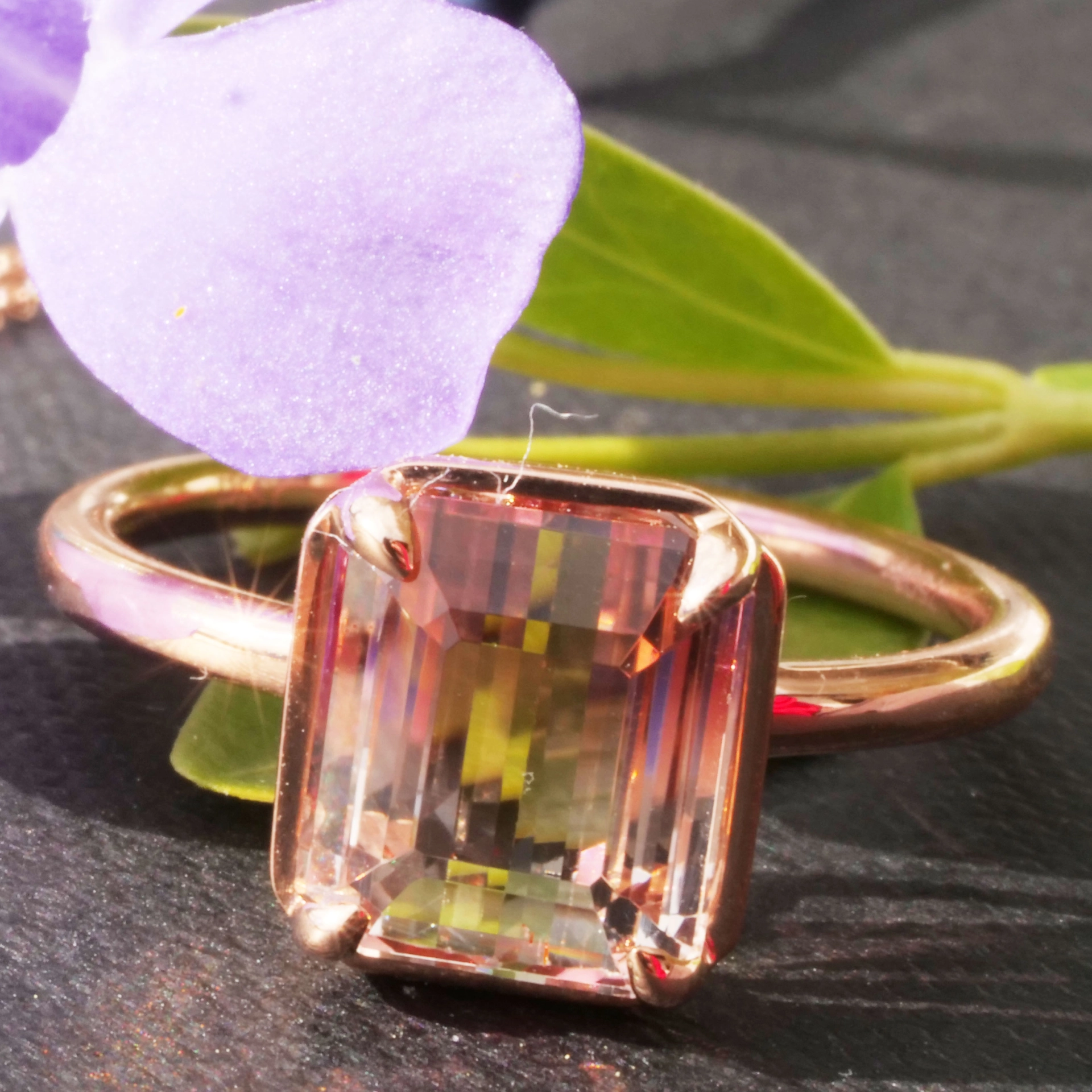 Dreamgem 8,5 x 7,2 x 5  mm Turmalin 2.85 ct Dreamcolor sunset eyclean  brilliance and cut very good