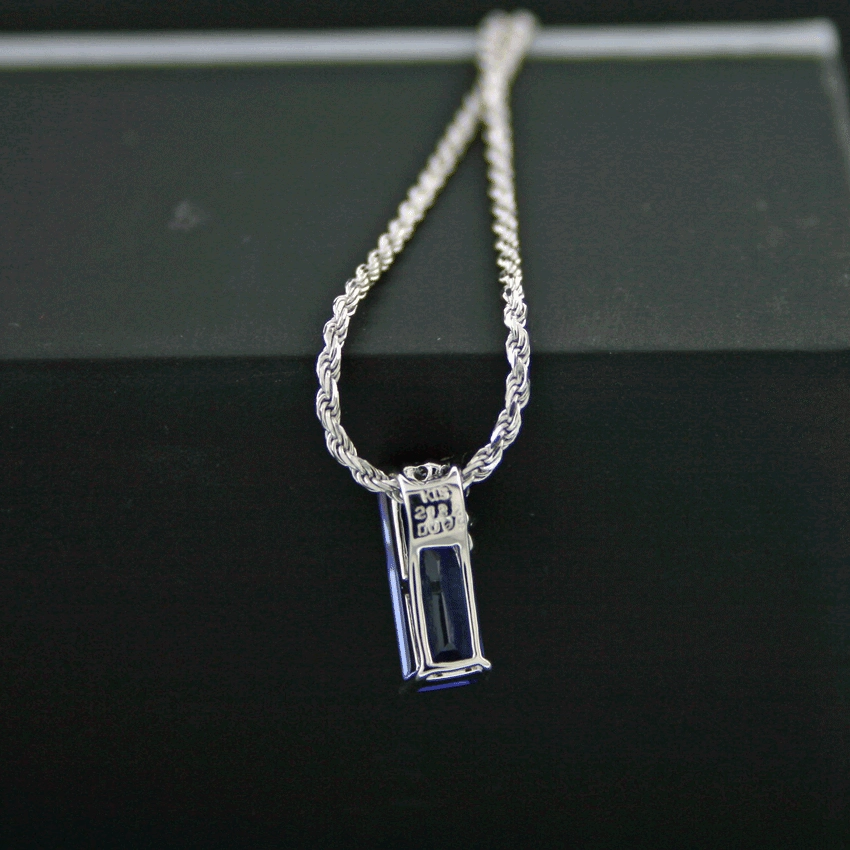 Tansanit Brillant Anhänger mit Kette in 750er Gold 2.132 ct 0.09 ct