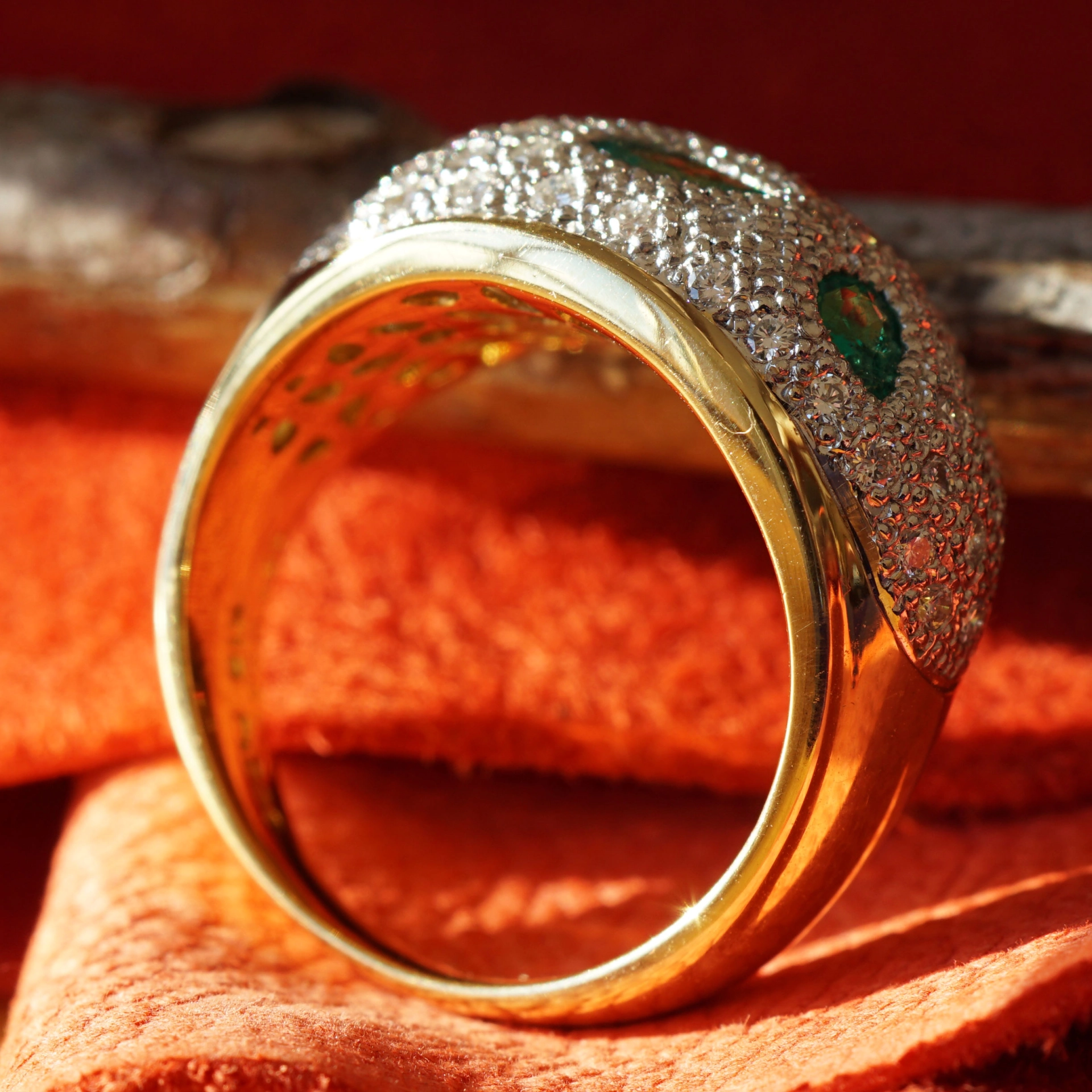 Emerald Brilliant Ring 750 Yellowgold 900 Platinum Tiger Eye poisongreen