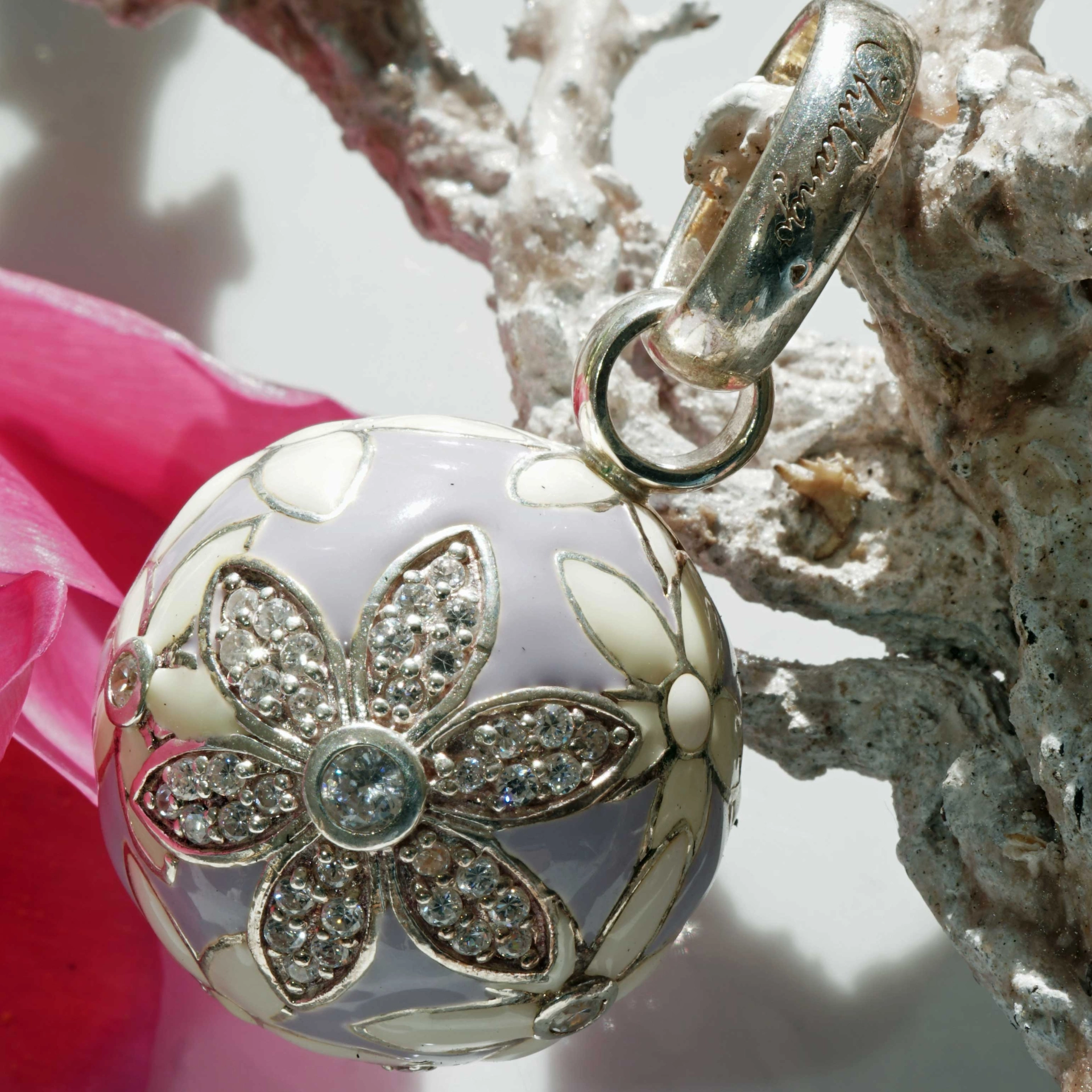 Chilango Pendant Faberge lilac Flower with Circonia 925 Silver Enamel