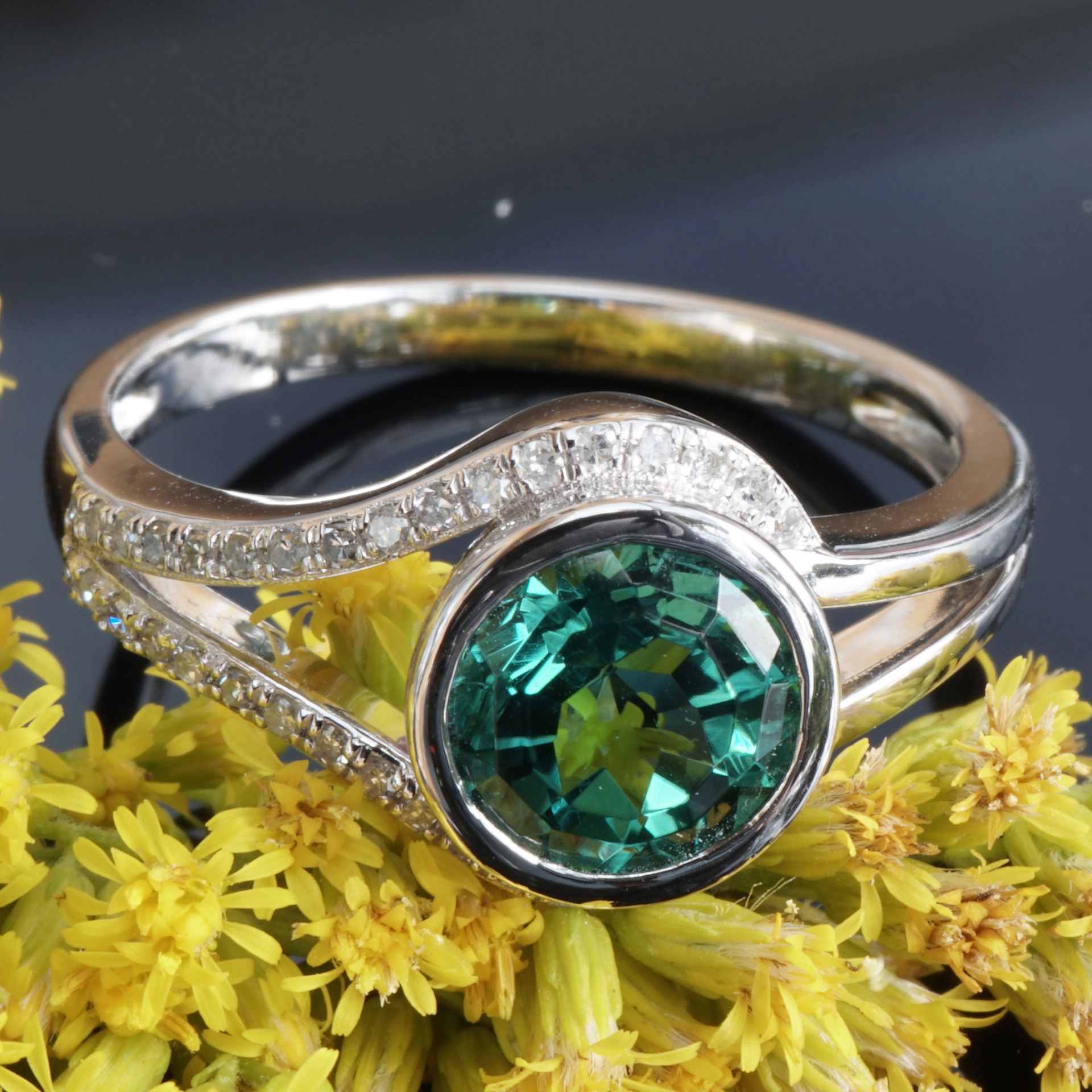 Indigolite Diamond Ring 1.45 ct 0.13 ct 750 White Gold...it doesn't get any more beautiful than this