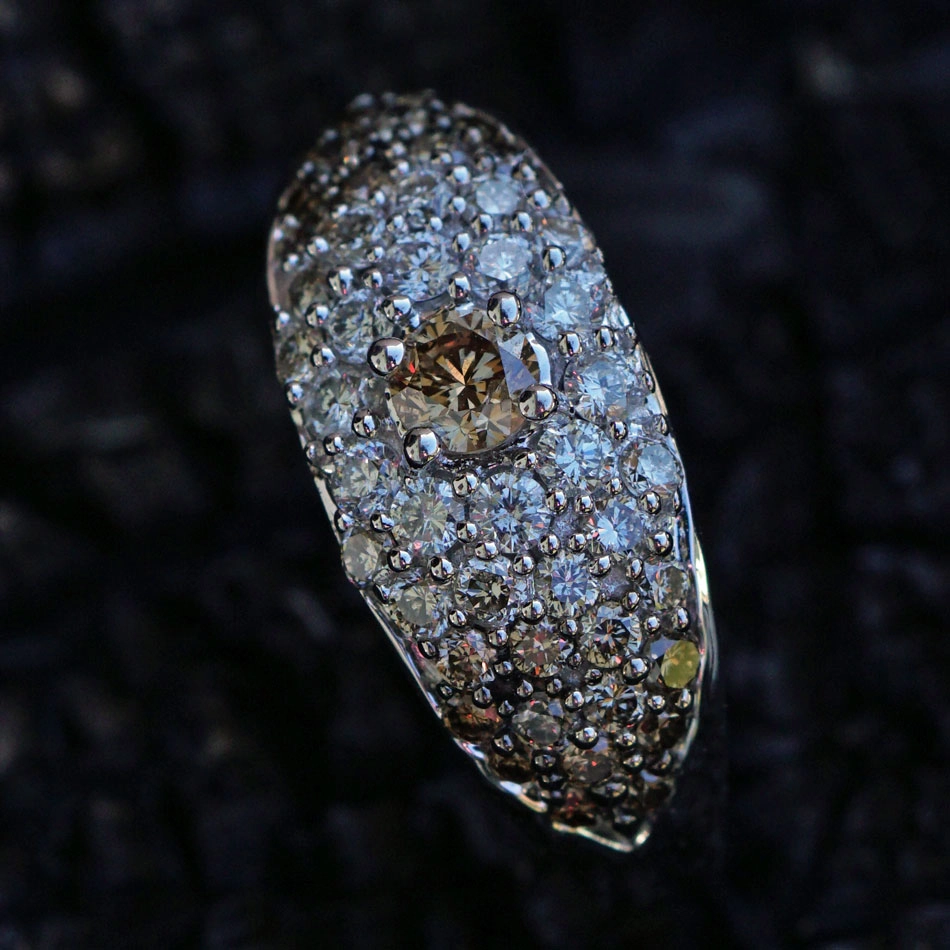 Diamond Ring...white and brown...as far as the eye can see..1.10ct