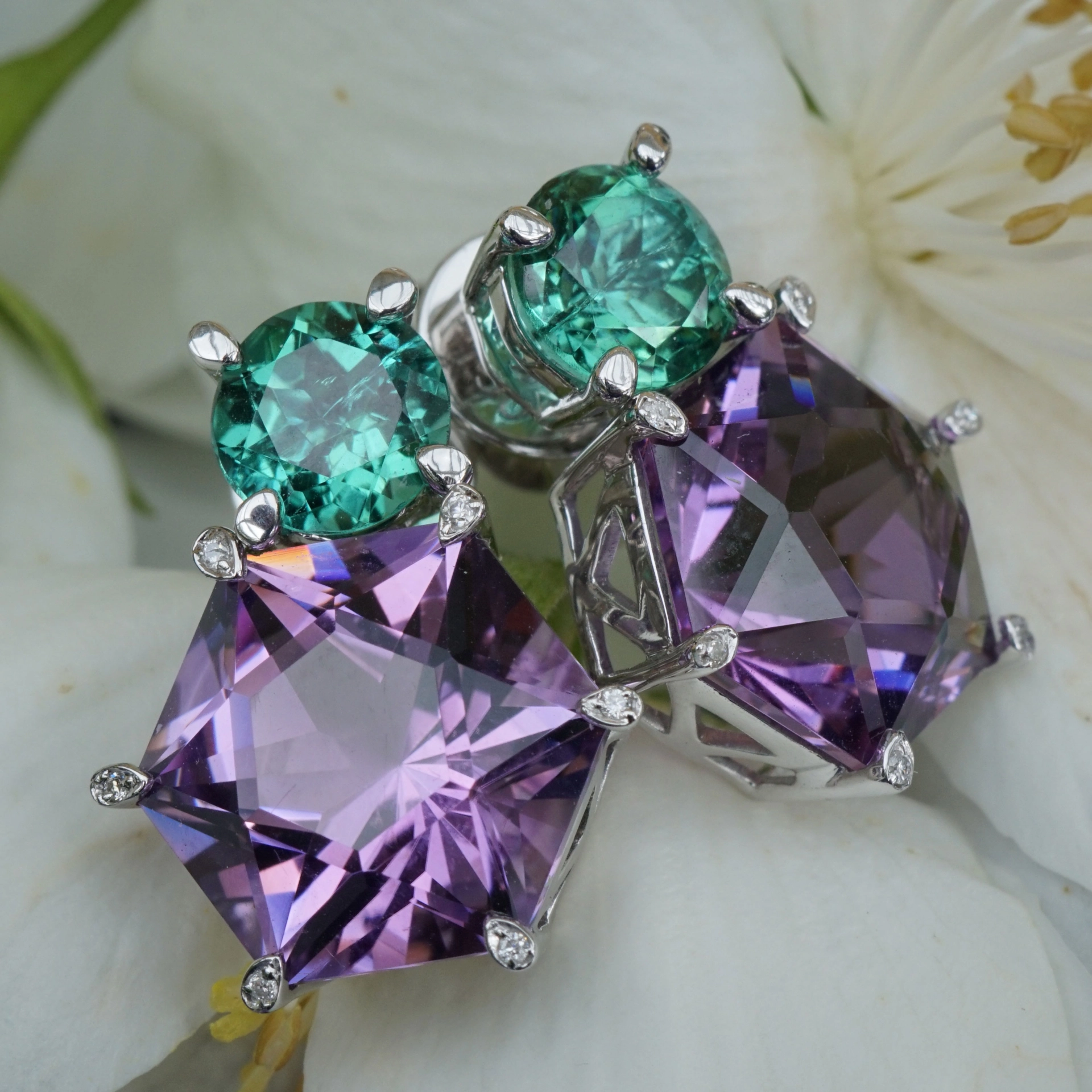 Amethyst Turmalin Ohrstecker 750er Gold 10 CARAT HÖCHSTE SCHLIFFGÜTE