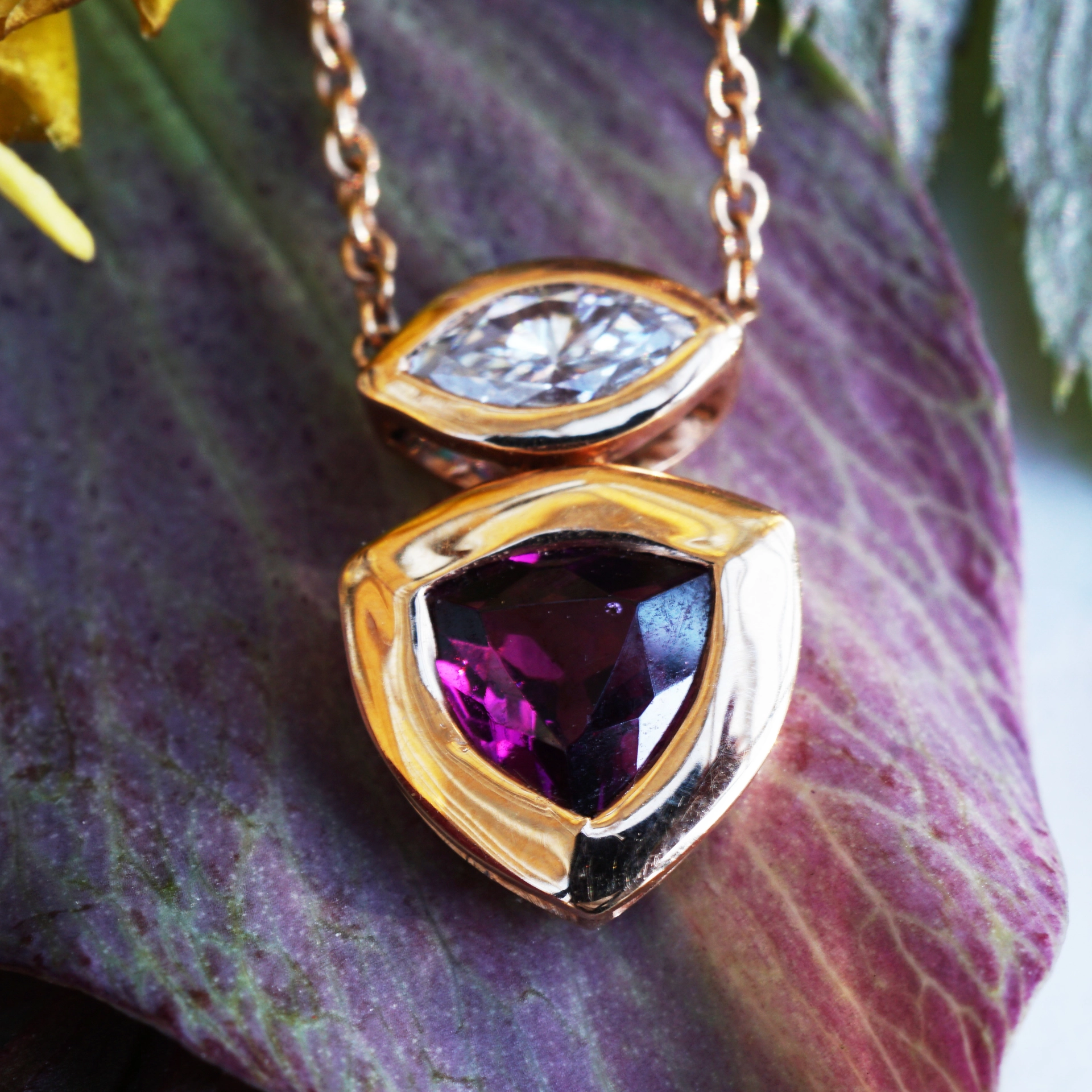 Turmalin Diamant Collier 0.56 ct 0.19 ct TW VVS2 750er Rosegold feinste Qualität