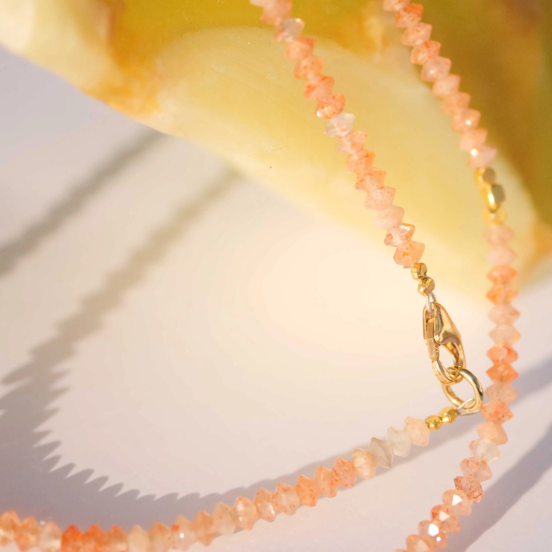 Sunstone Necklace with handmade Balls in 900er Finegold ...so pretty
