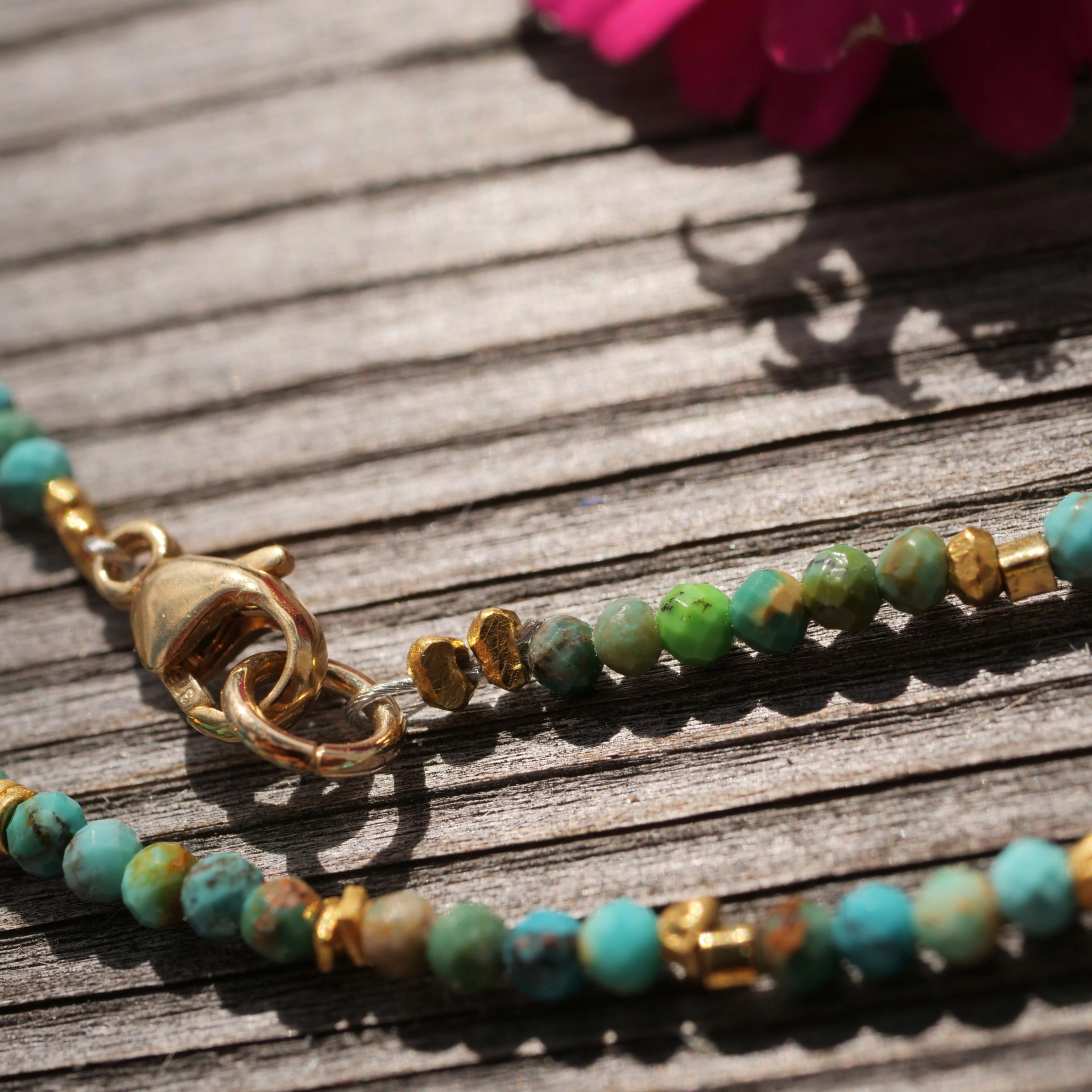 Turqouise Necklace with handmade Balls in 900er Finegold ...so pretty