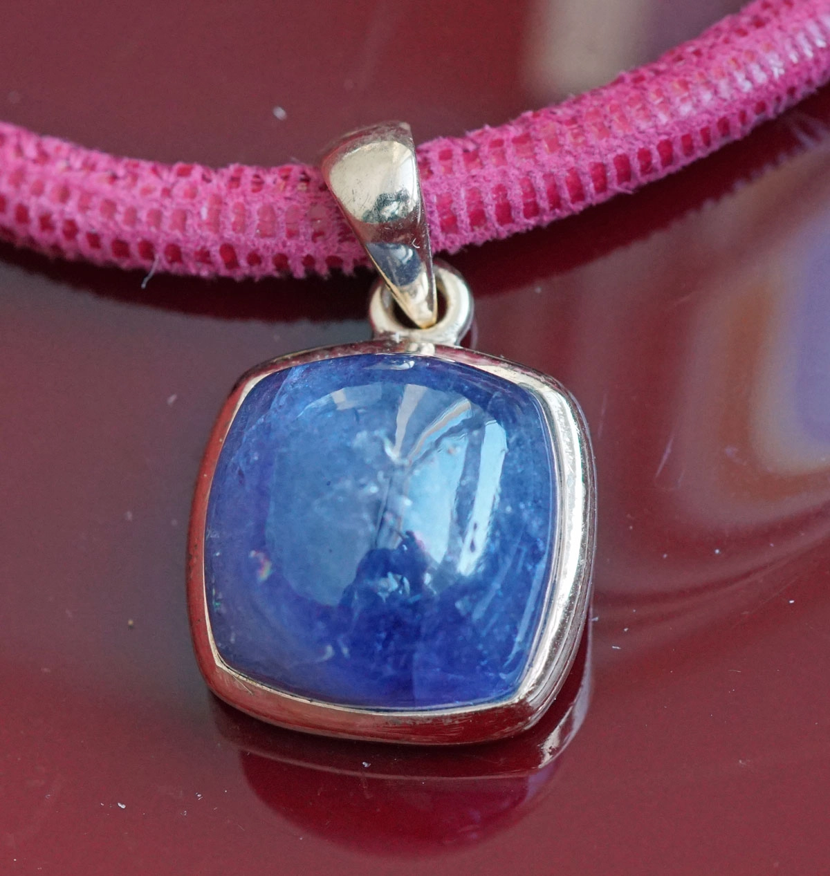 Tansanit Pendant 925 silver rosegoldplated 29 x 18 mm modern setting