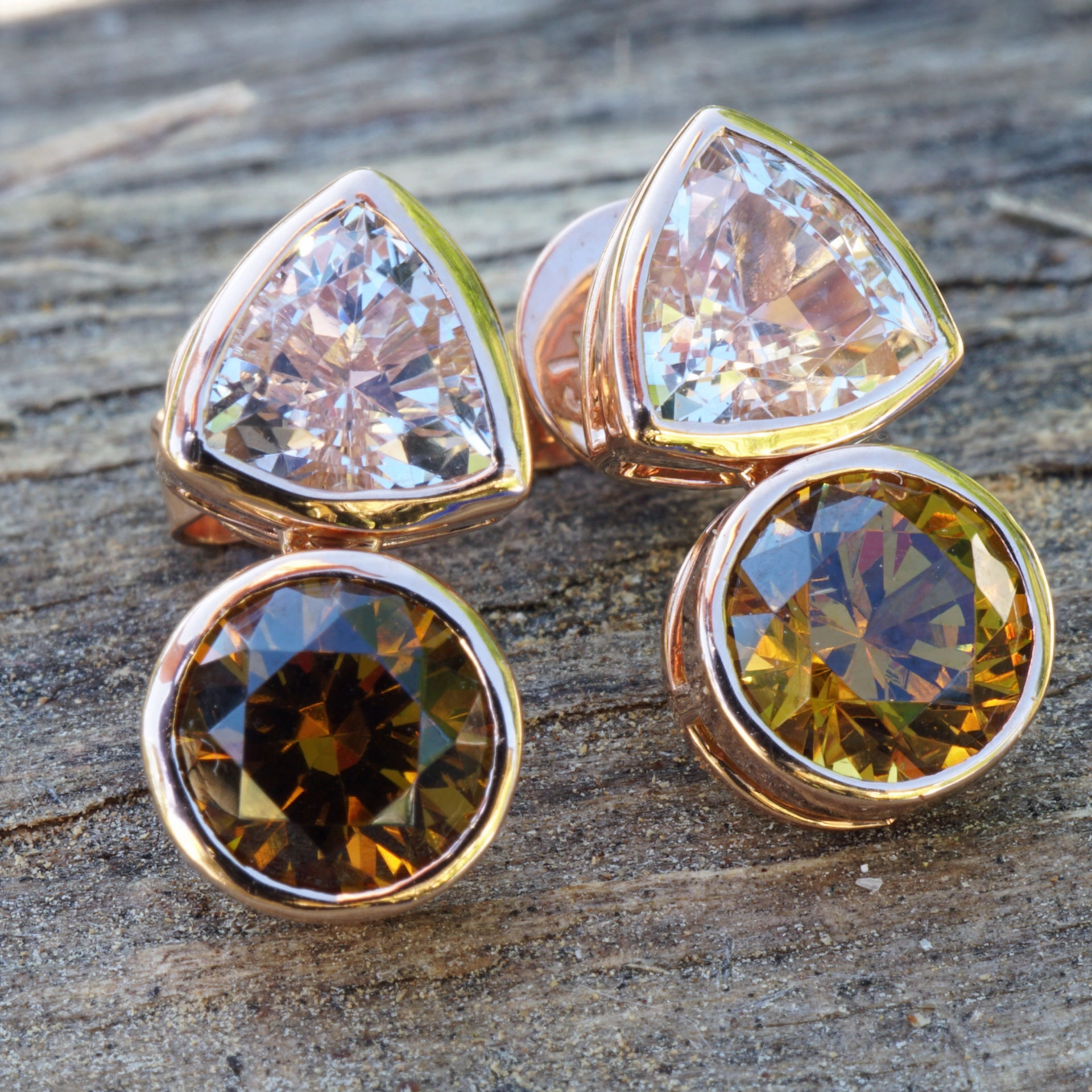Madagascar meets Mali....here we combinated morganite and mali garnets, not often seen