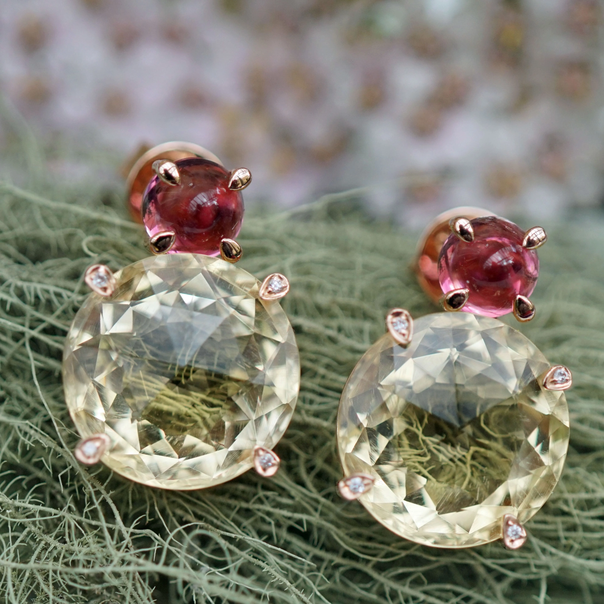 Citrine Tourmaline Ear Studs 18 Gold 20 carat