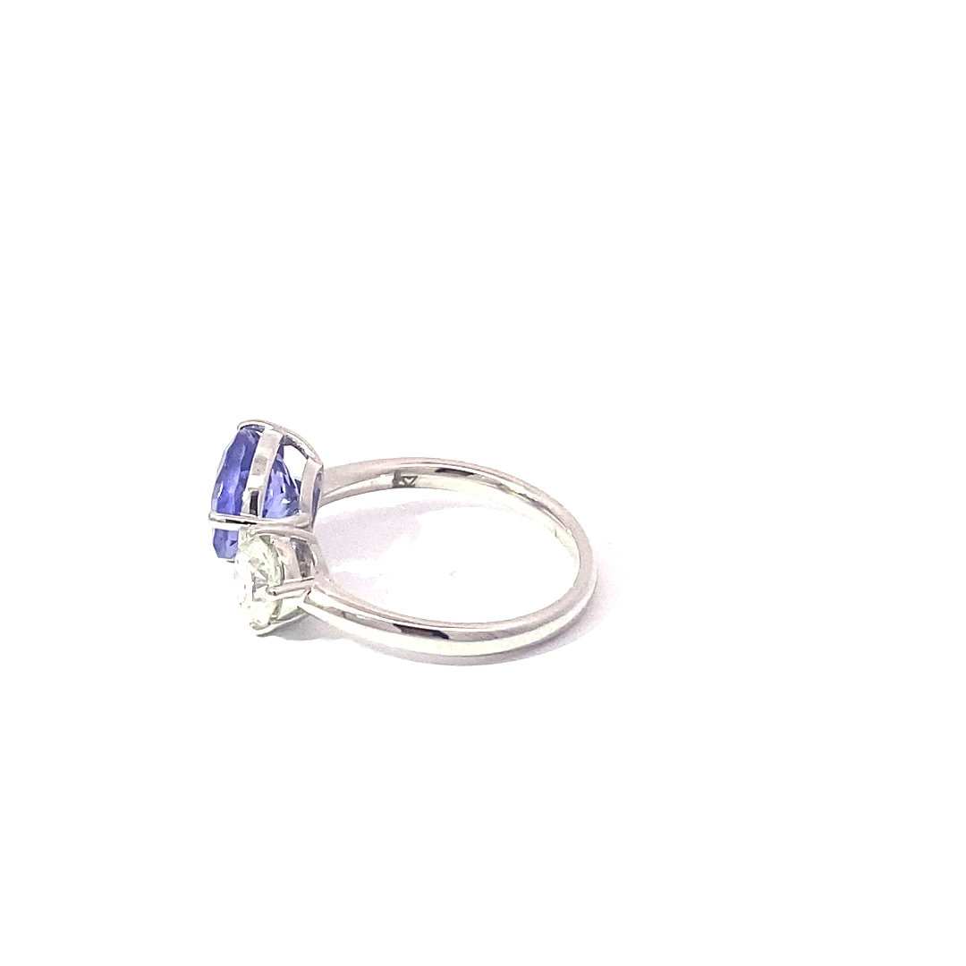 Tanzanite Brilliant Ring 750 White Gold 2.30 ct 0.42 ct great Design to combine as a Plug-in 
