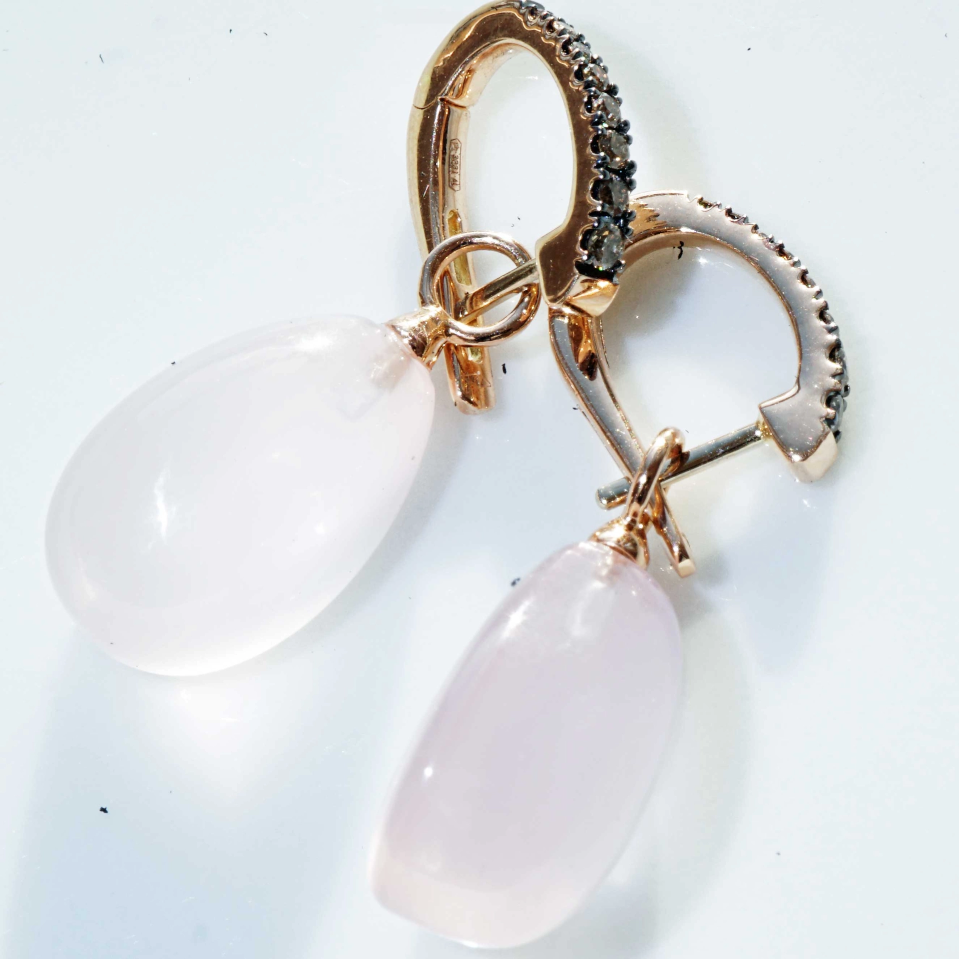 Rose Quartz Brilliant Earrings...easy going 18 kt Rosegold made in Italy