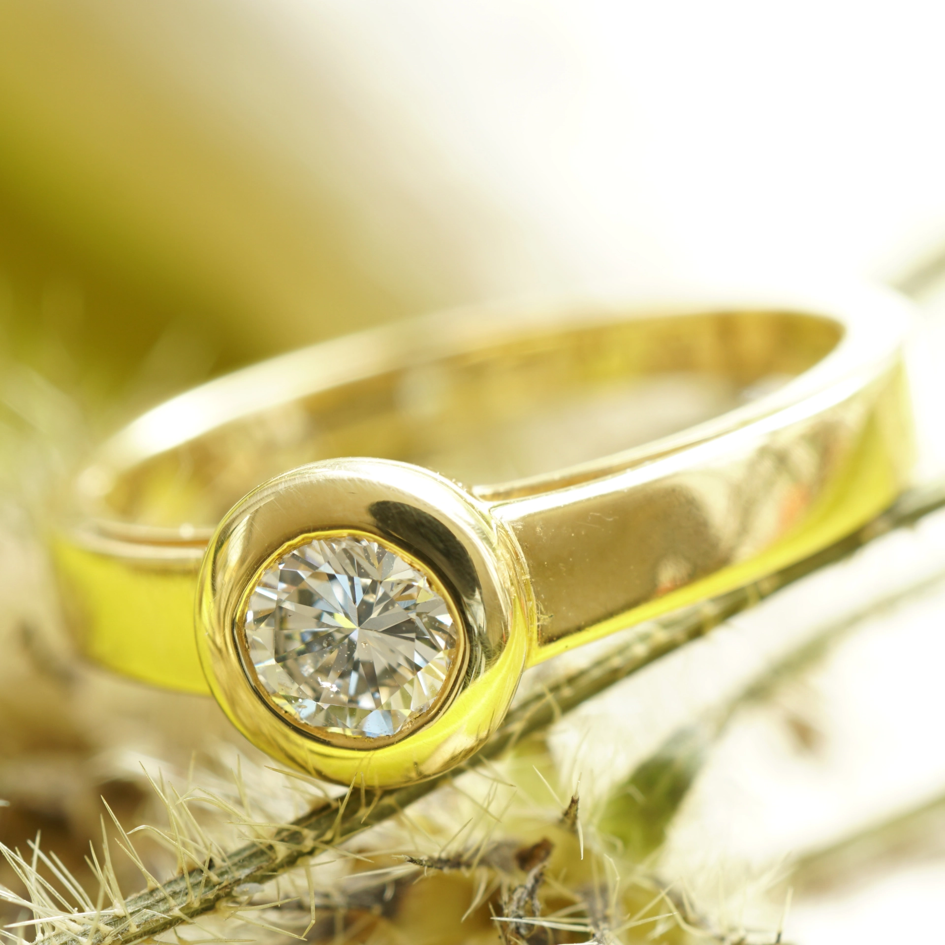 Solitaire Brilliant Ring 0.375 ct TW P1 750 Yellowgold 5 mm D... Great Brilliance