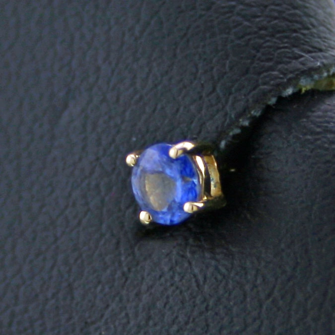 Echte Tansant-Ohrstecker, 585/-GG.