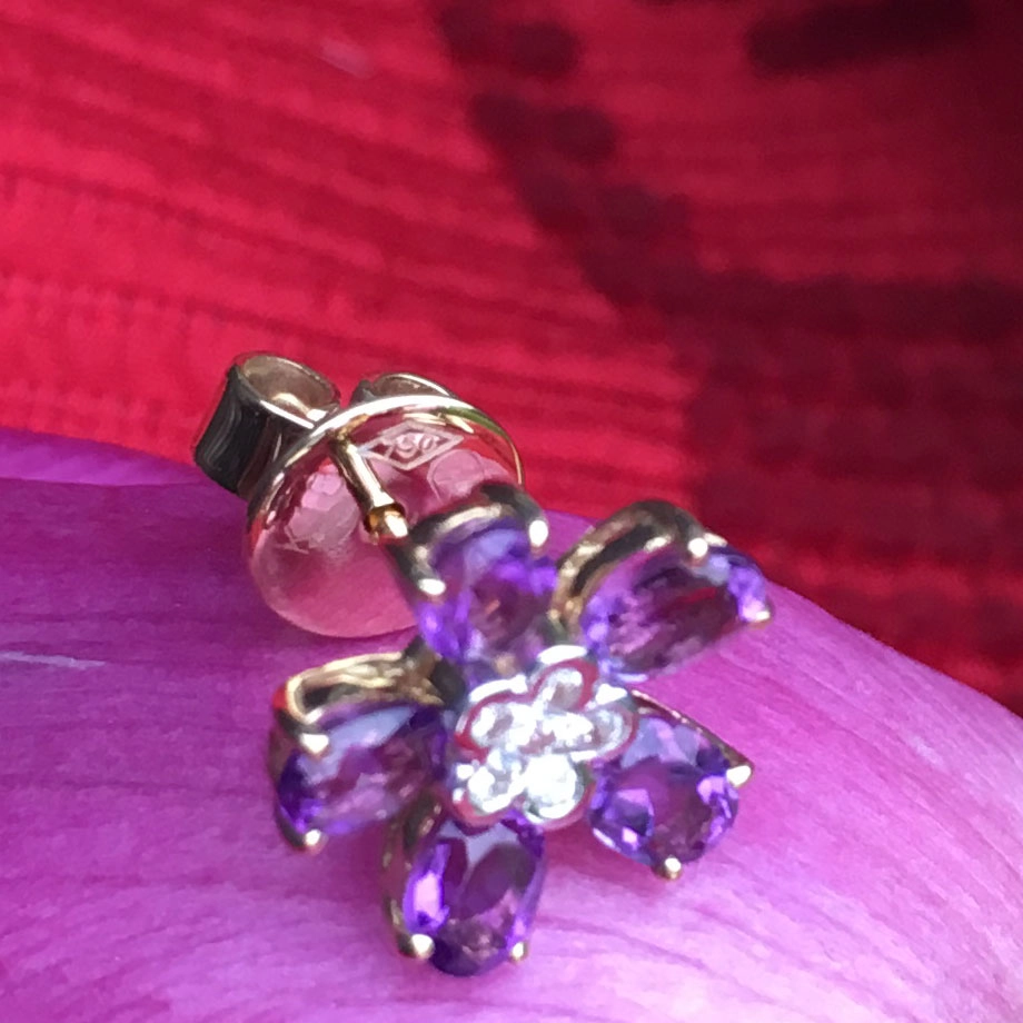Amethyst-Brillant-Ohrstecker-750er-Gelbgold