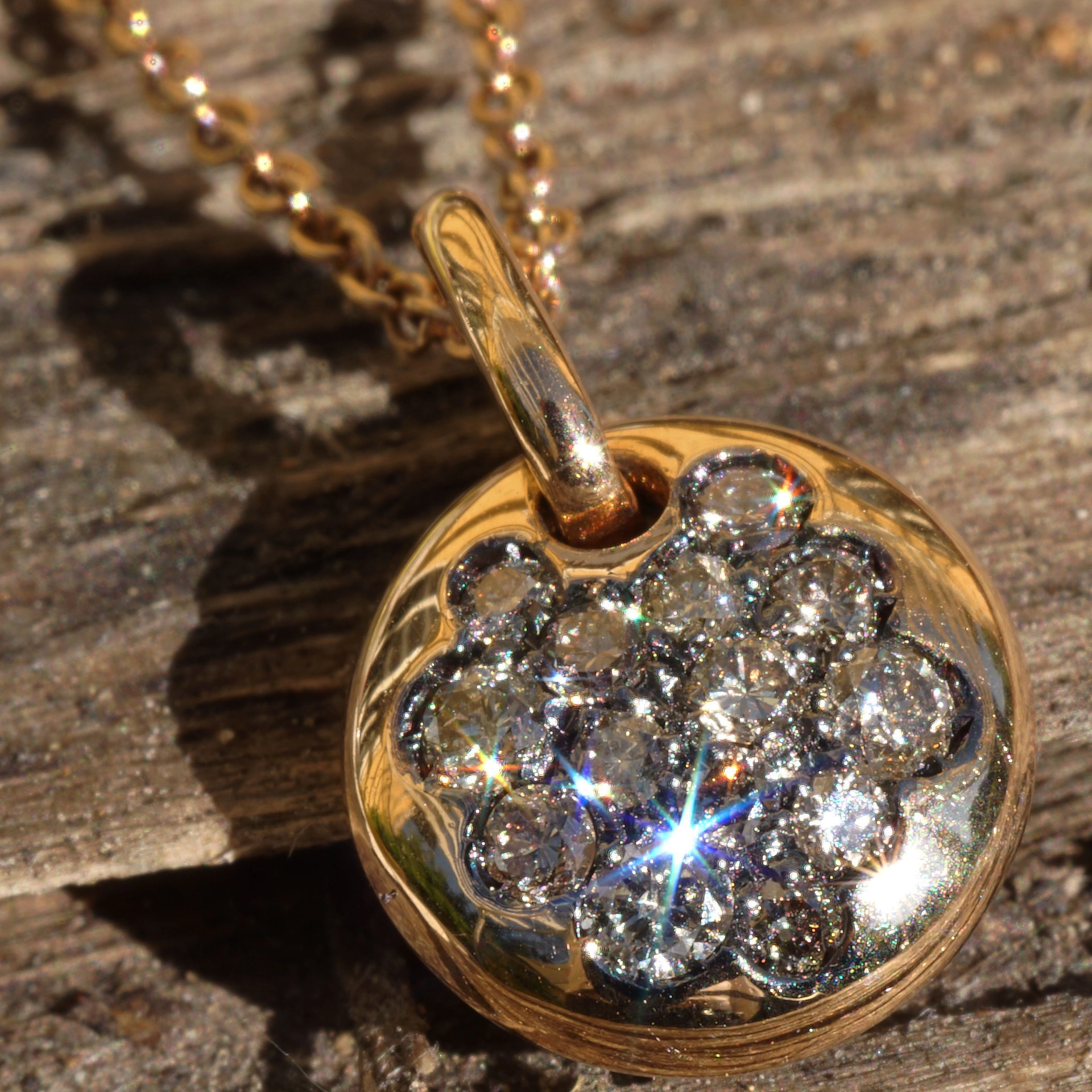Brillant Anhänger mit Kette 750er Roségold 0.34 ct angefertigt in unserem Traditionsbetrieb