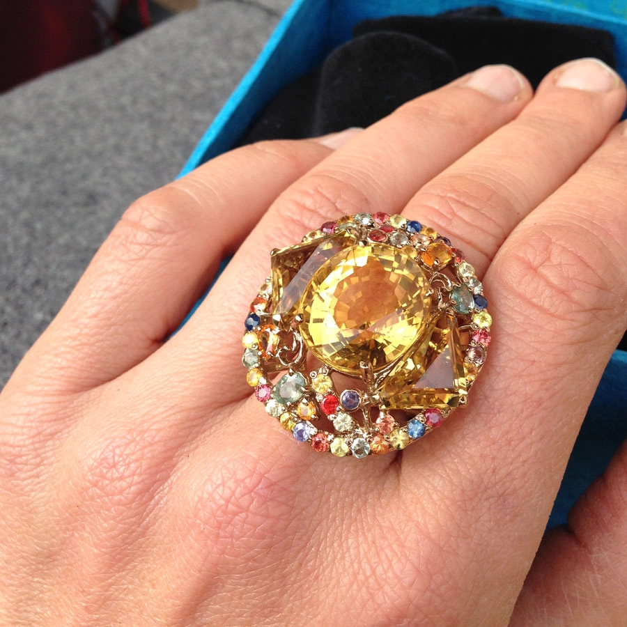 Maharadscha-Ring mit vielen Edelsteinen, Silber/rosevergoldet,
