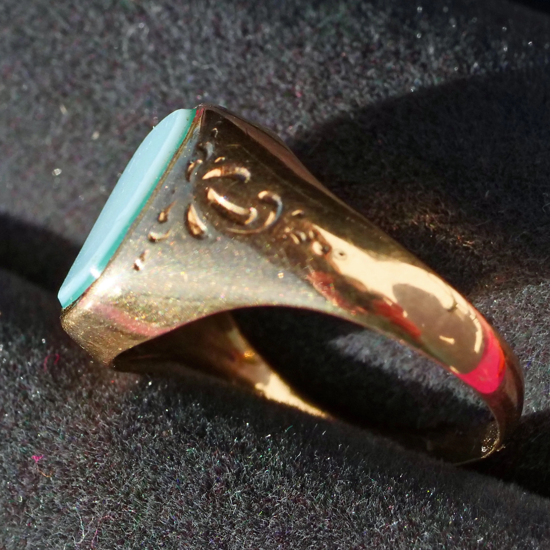 Vintage Ring 14 kt Yellowgold historic Style Signet Ring
