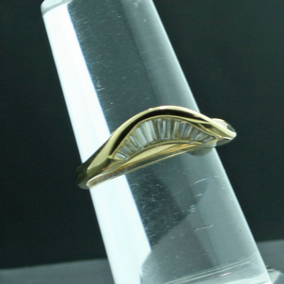 "Wave", Brillant-Ring in 750er-Gold, 0.42 ct