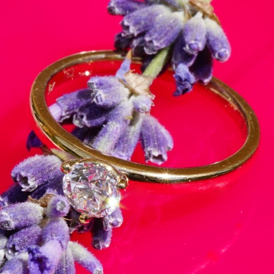 Round full cut brilliant Ring 0.50 ct D (very fine white) / VS2 (very small inclusions) with GIA report 18 kt Gold