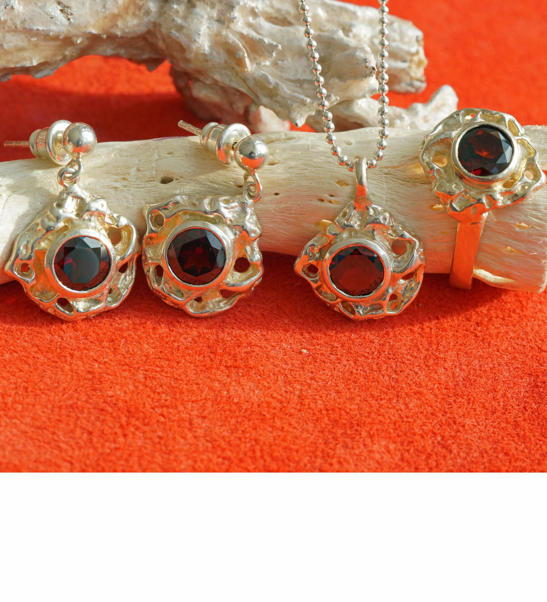 Granat Rochenleder Set in 925er Silber Ring und  Armreif Handarbeit massiv
