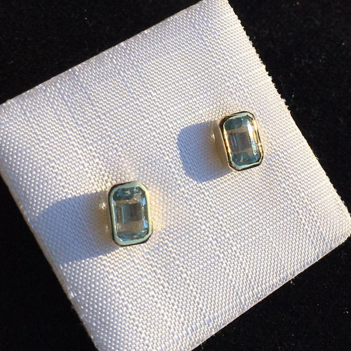 Aquamarin-Ohrstecker-585er-Gelbgold