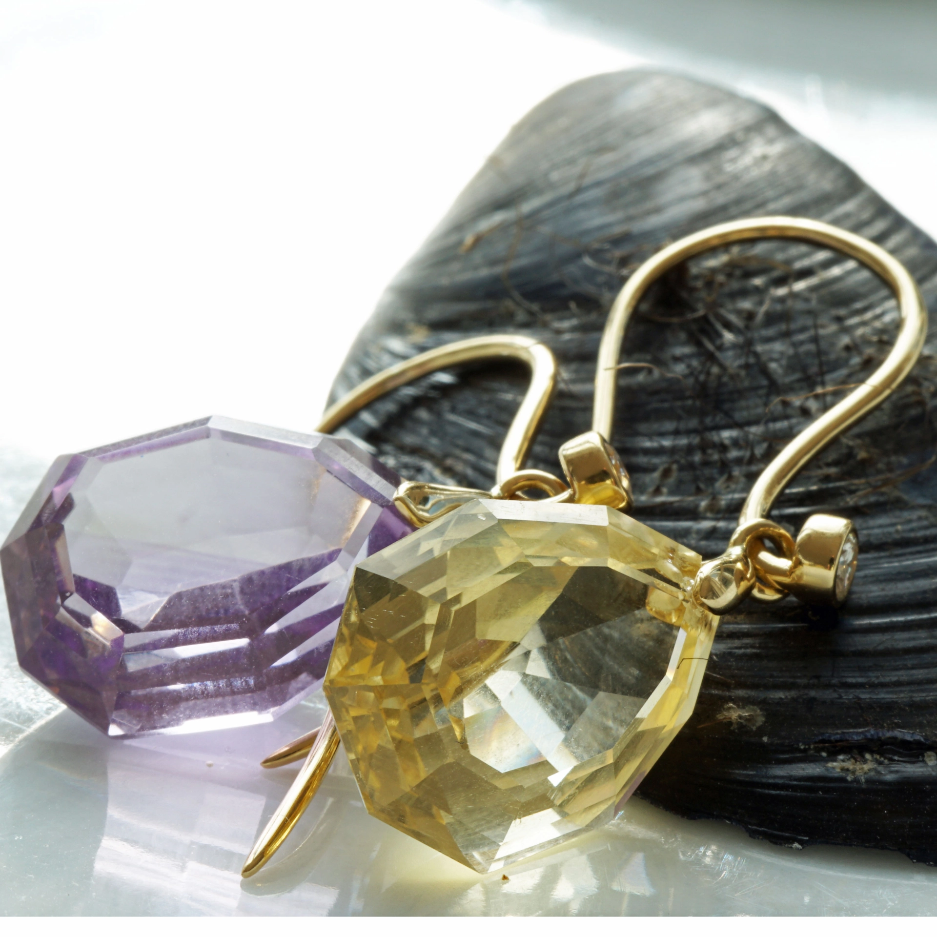 Earrings with detachable pendant ....a Beginnung of Earring Mania
