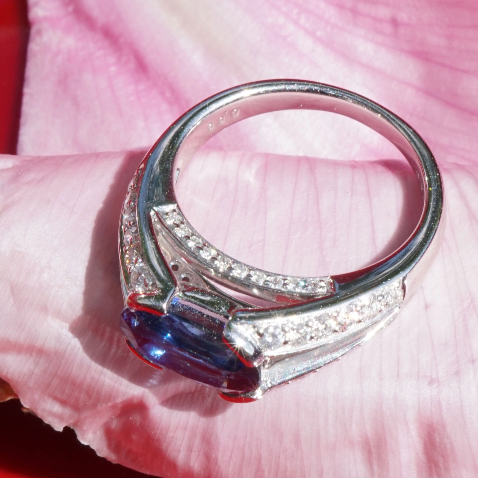 Saphir Diamant Ring 2.88 ct 0.55 ct BLUE MOOD W / SI 900er Platin