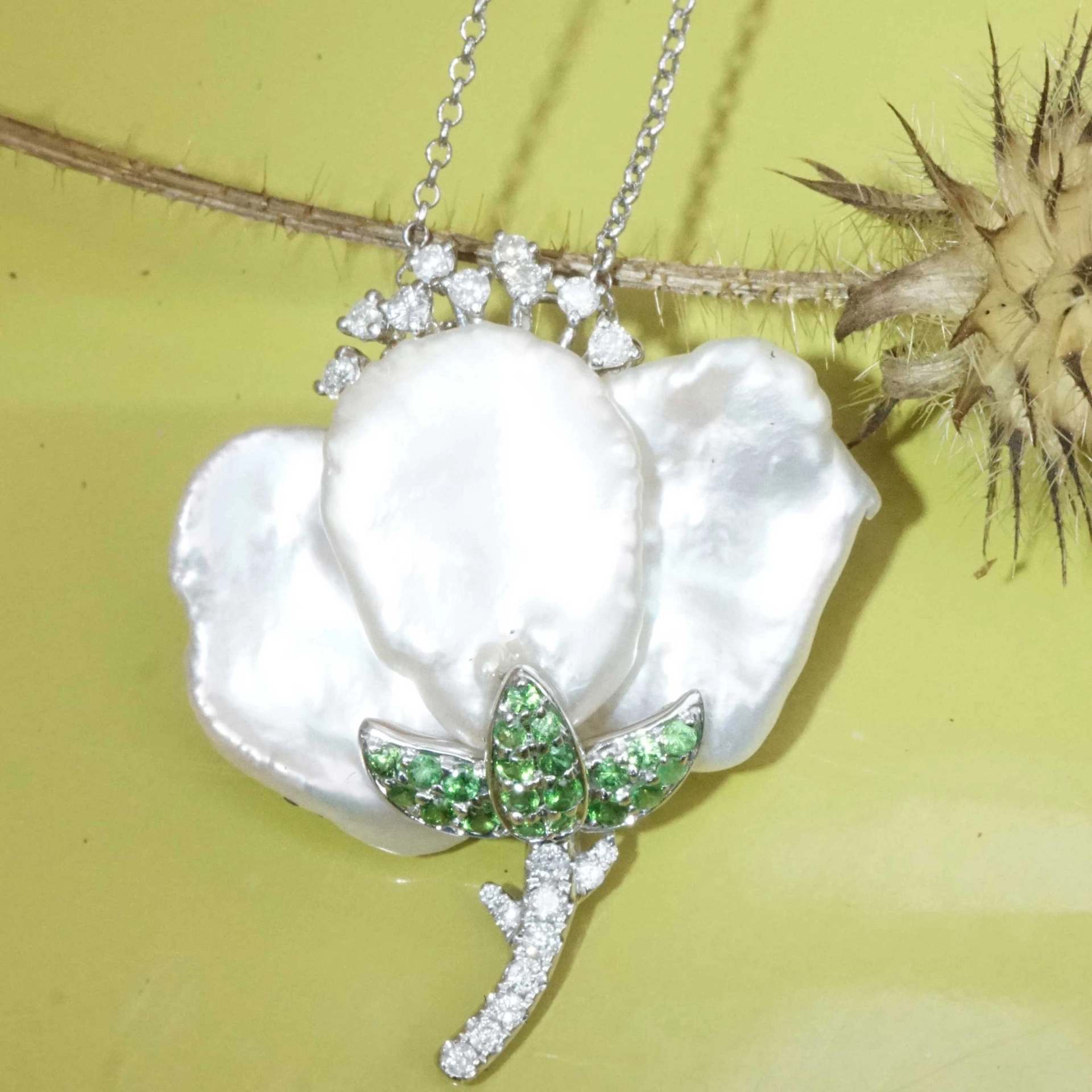 Pearl Diamond Tsavorite Necklace 18 kt White Gold...forever frozen
