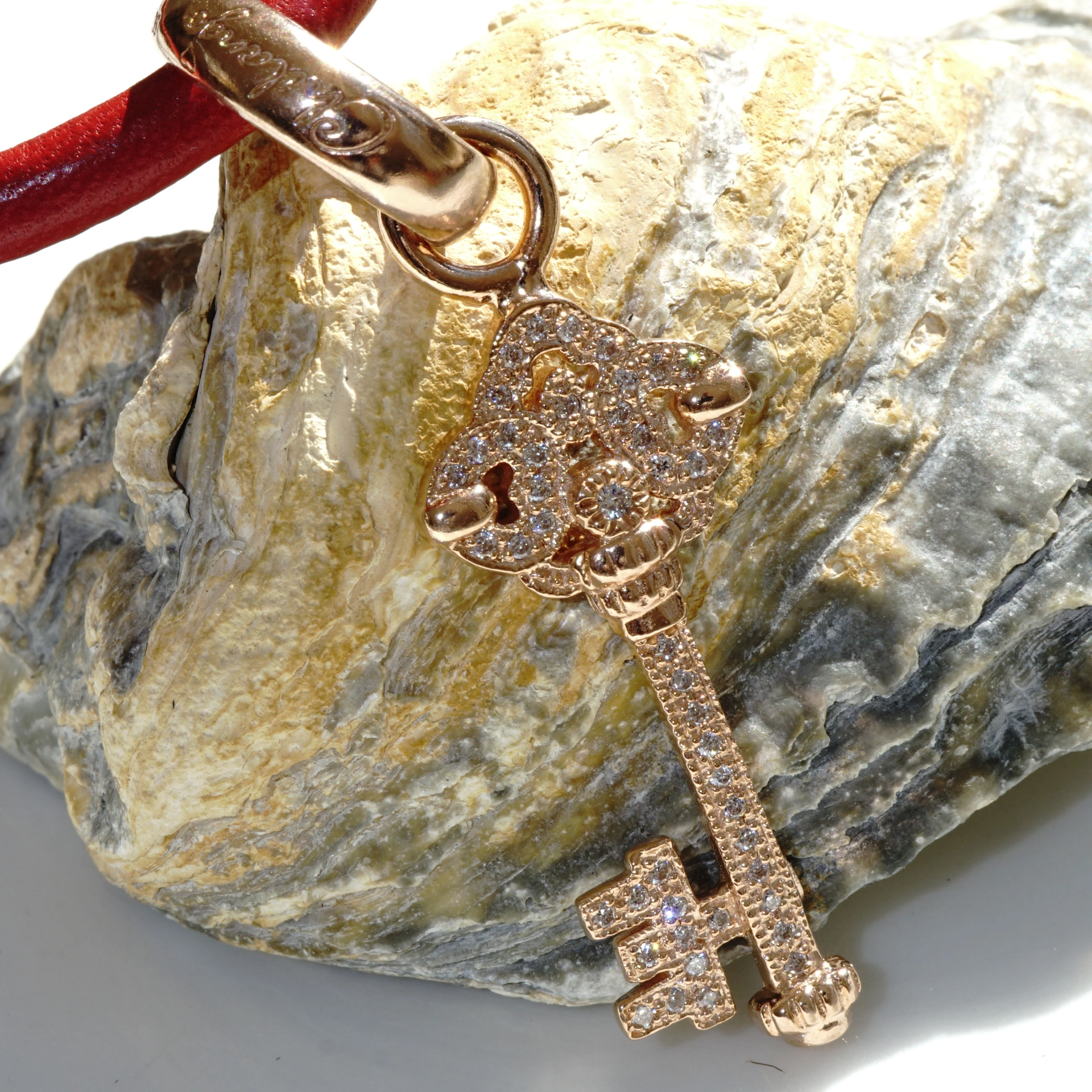 The best Silver Jewelery forever....Fairyrtale Key Pendant