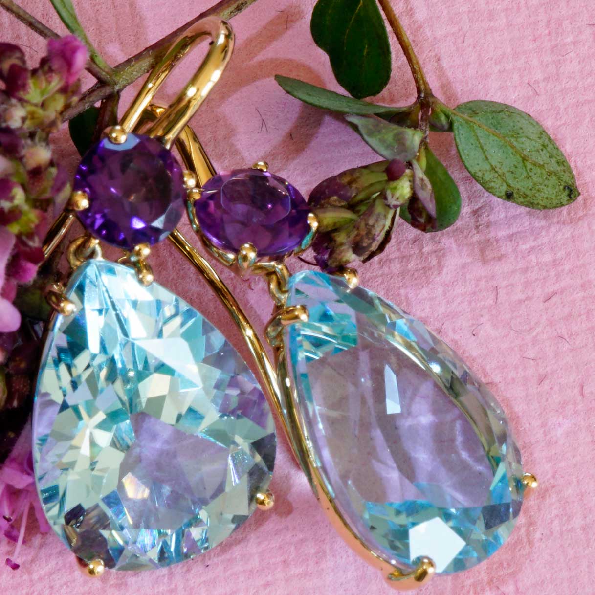 Bluetopaz Amethyst Earrings of high quality made in a traditional Italian goldsmith in Valenza, modern Design