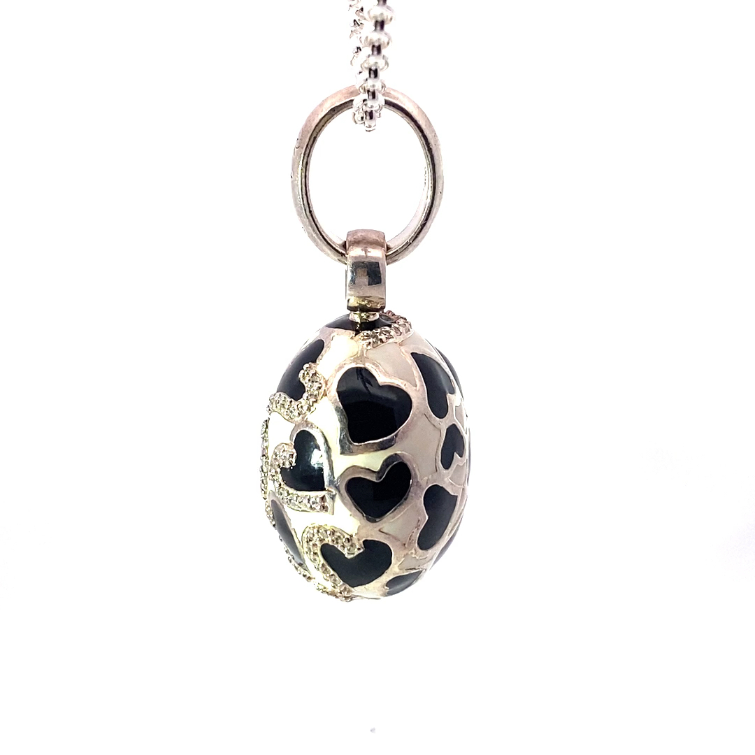Chilango Pendant Faberge Style Heart Black / White 925 Silver Enamel