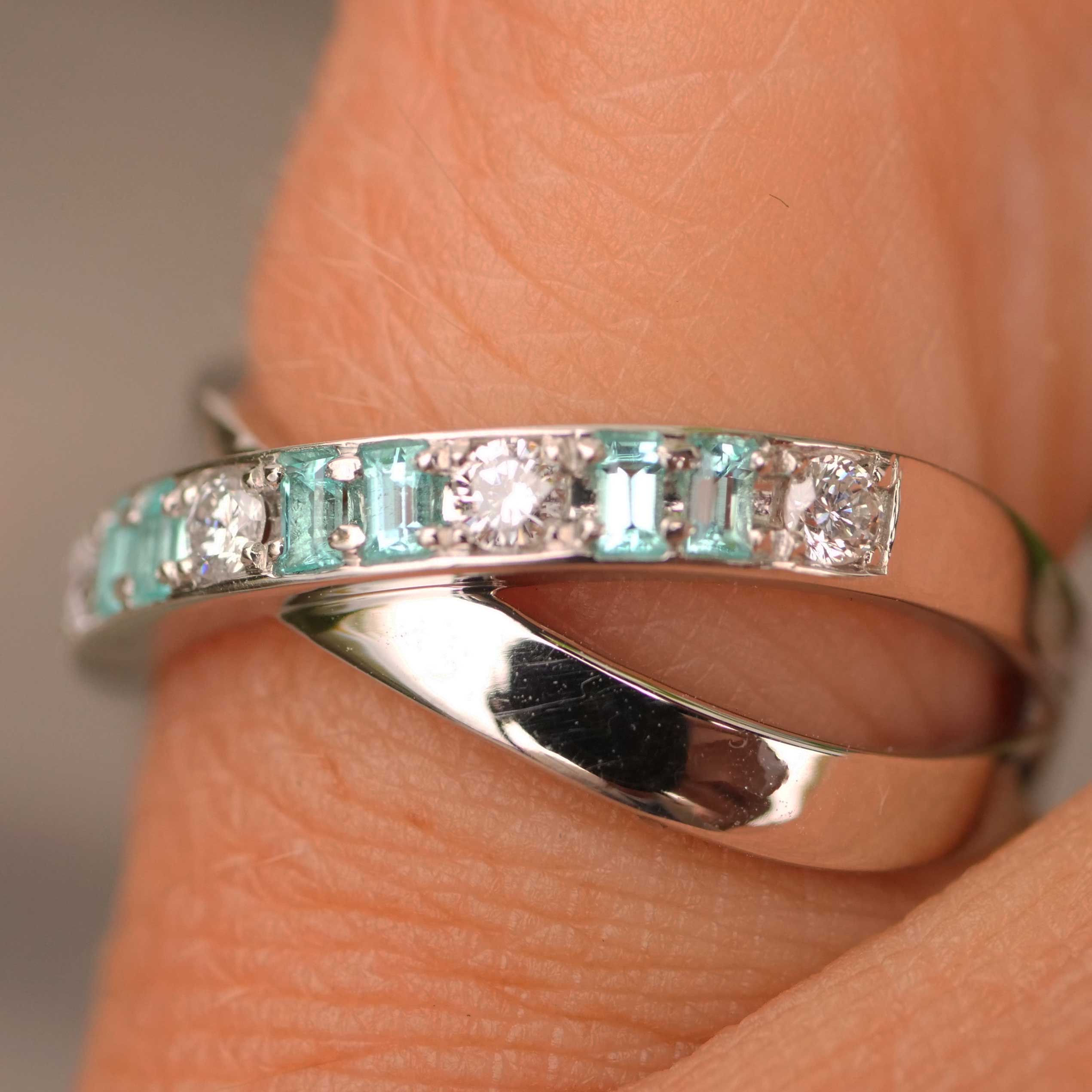 TOP Selection Paraiba Brilliant Ring 0.17 ct 0.16ct 950 Platinum with particularly pure Gemstones