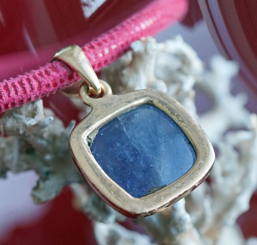 Tansanit Pendant 925 silver rosegoldplated 29 x 18 mm modern setting