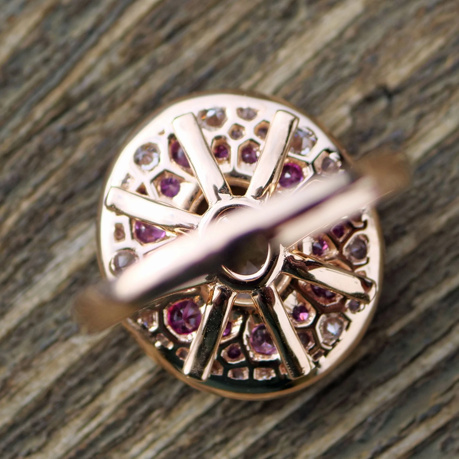 Power of Love...Rosegold Ring in Mystic Pink Colors with Saphire and Diamonds