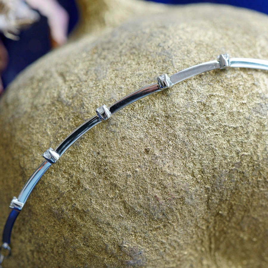 Diamant Armband in 750er Weissgold