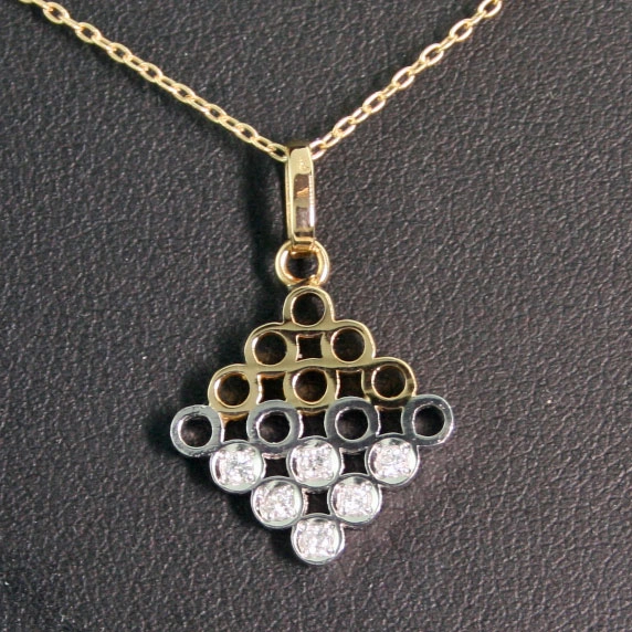 Diamant-Anhänger mit Kette, 900er-Platin/750er-Gelbgold,
