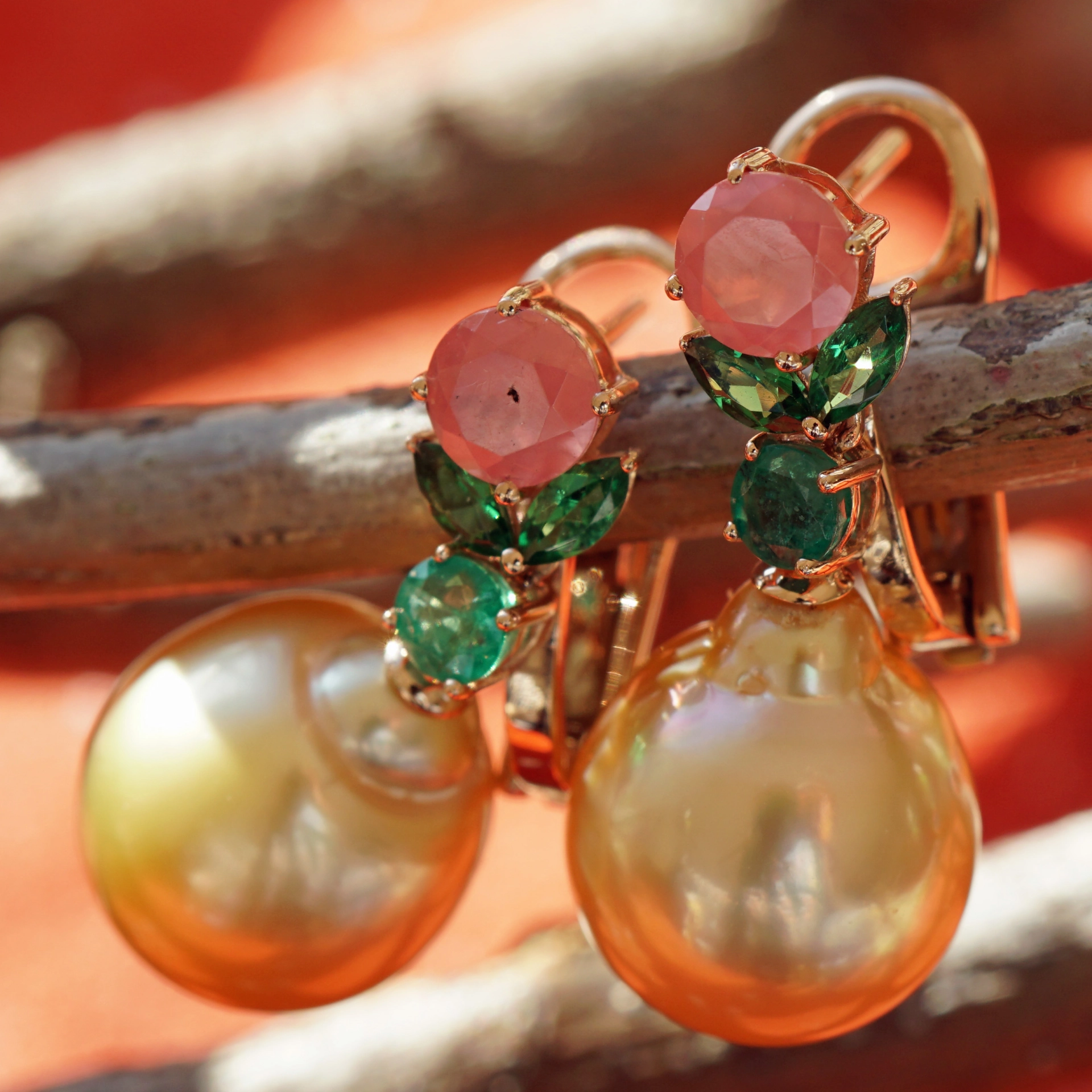 Rhodochrosit Smaragd Demantoid FEEN Ohrhänger mit goldenen Südsee Zuchtperlen 750er Rosegold