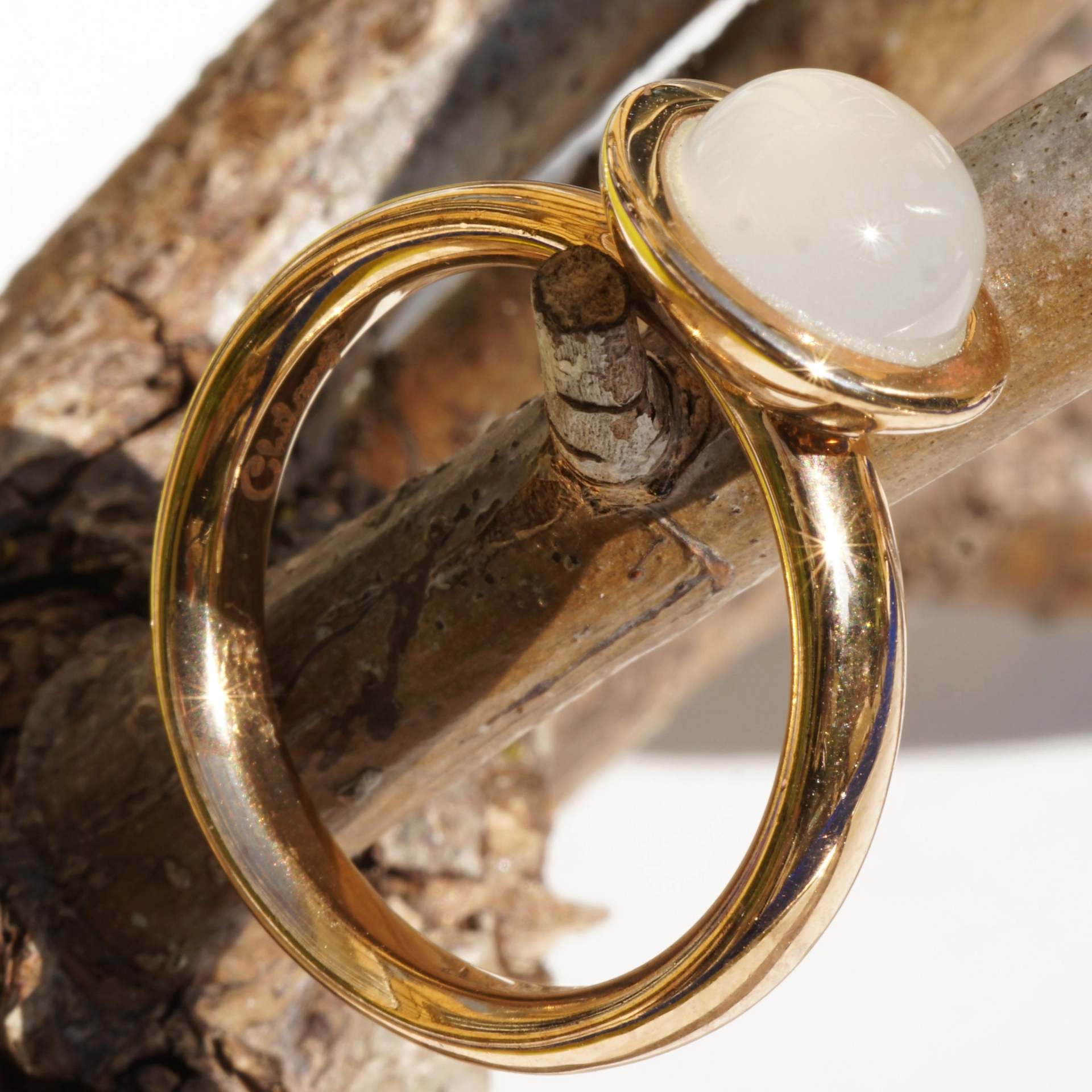 Chilango Ring Calzedony white Sterling Silver Plated