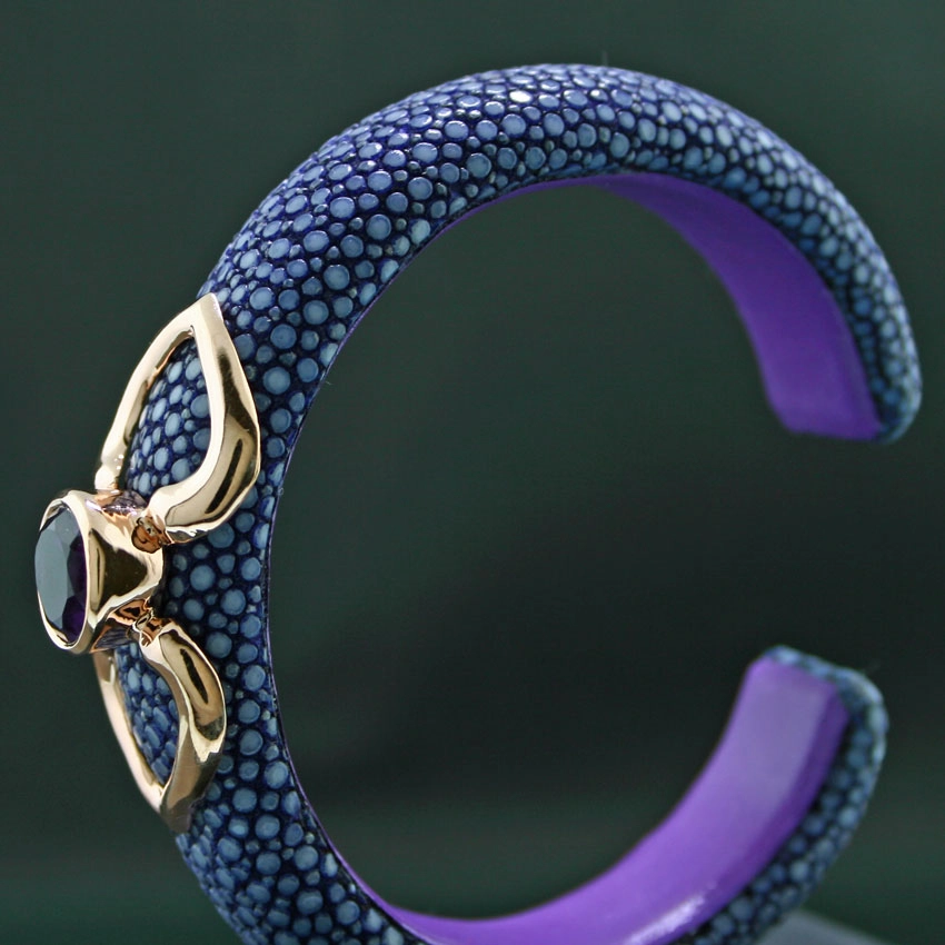 Amethyst-Rochenleder-Armreif, 925/-Silber