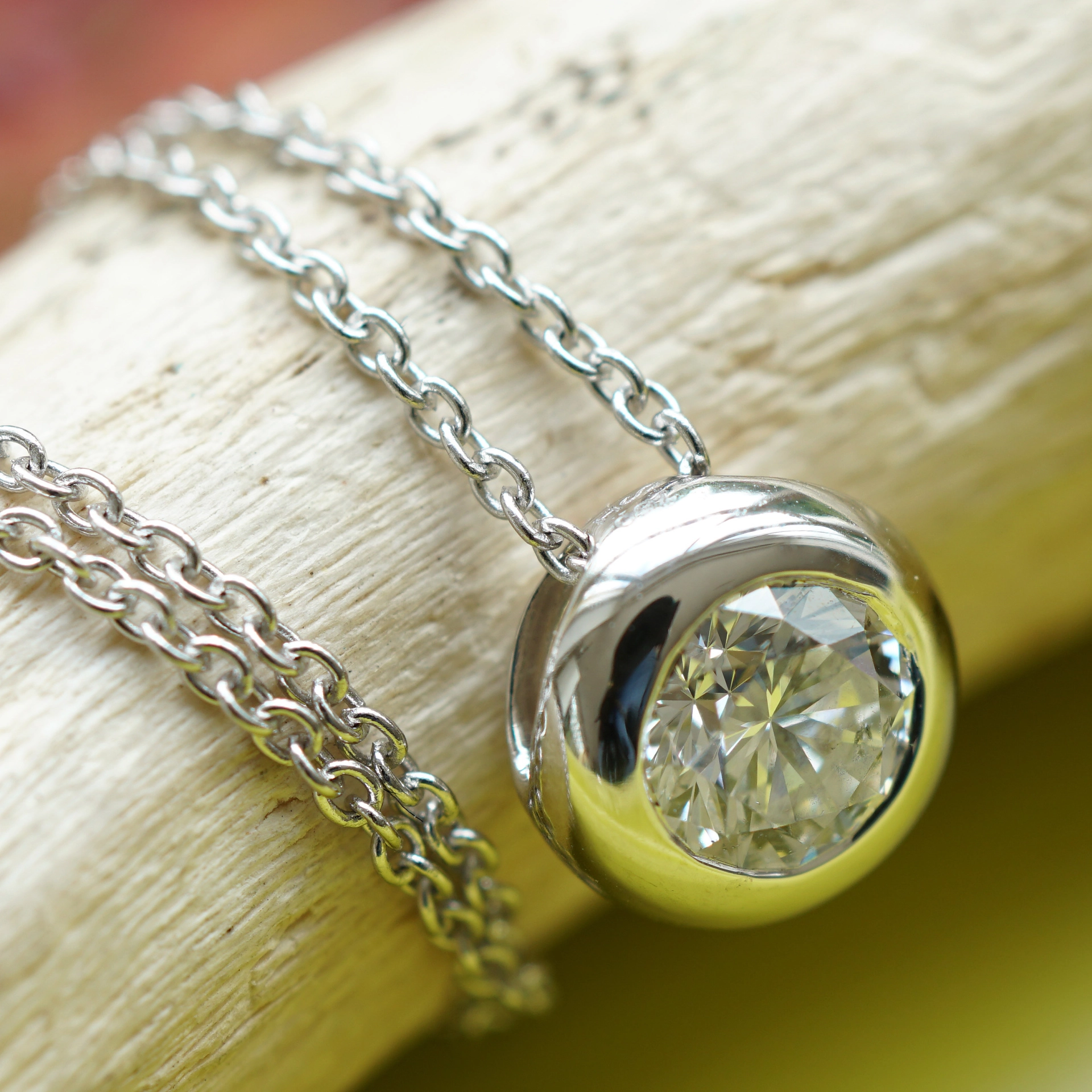 Diamond Pendant with Chain 0.41 ct TW SI...classic Dream
