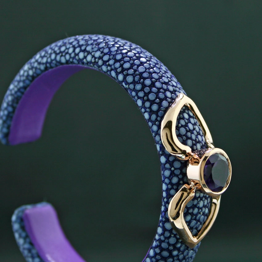 Amethyst-Rochenleder-Armreif, 925/-Silber