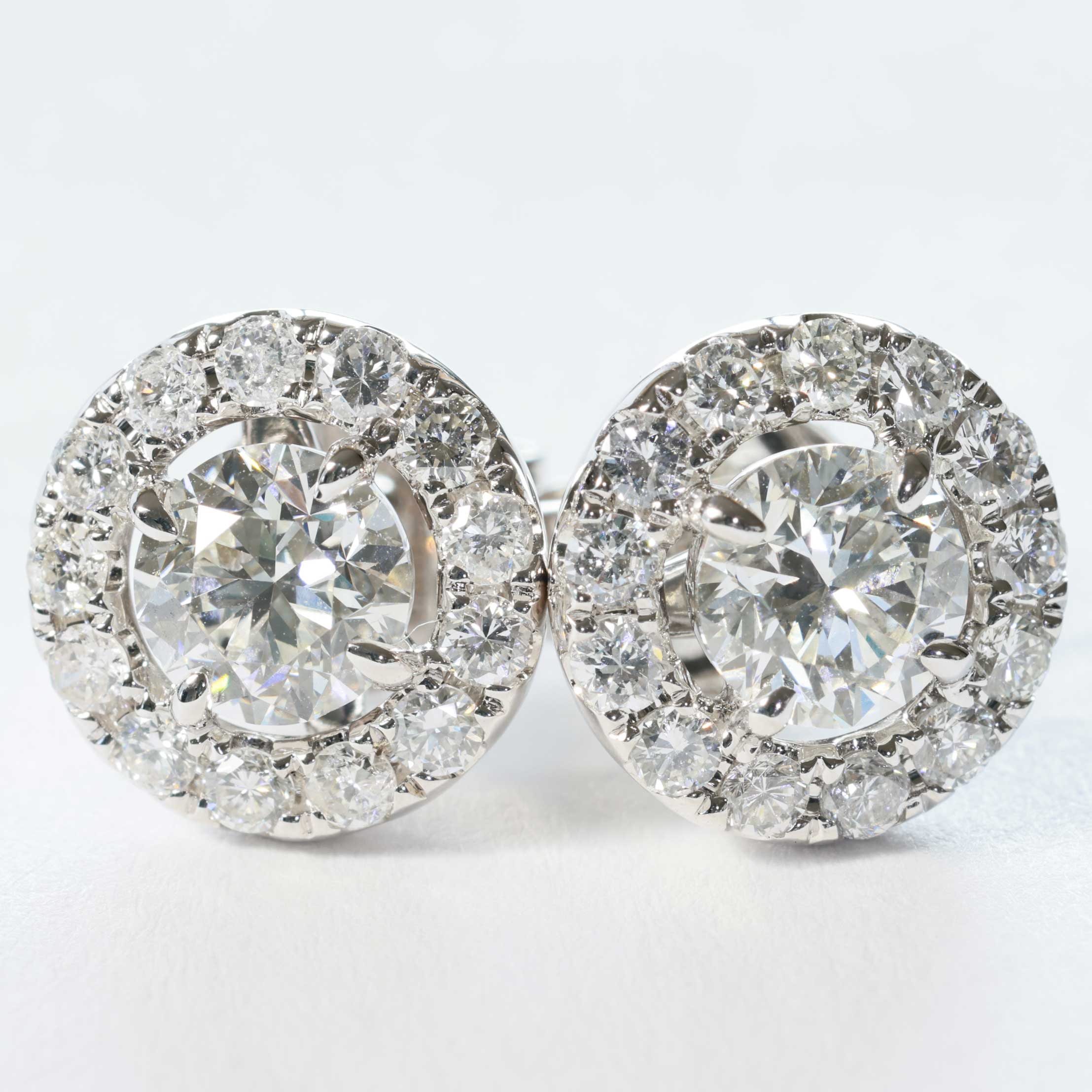 GIA certified full Cut Brilliant Earrings total 1 ct TW / VVS-VS White Gold 18 kt