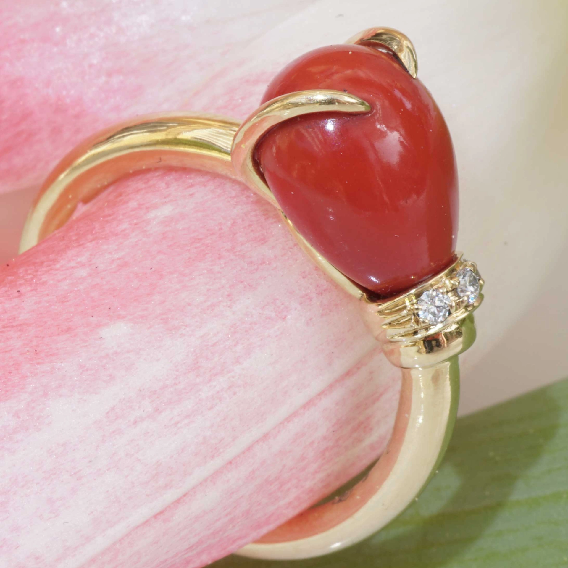 Drop Ring..soo sweet...with coral and brilliants...made in Italy