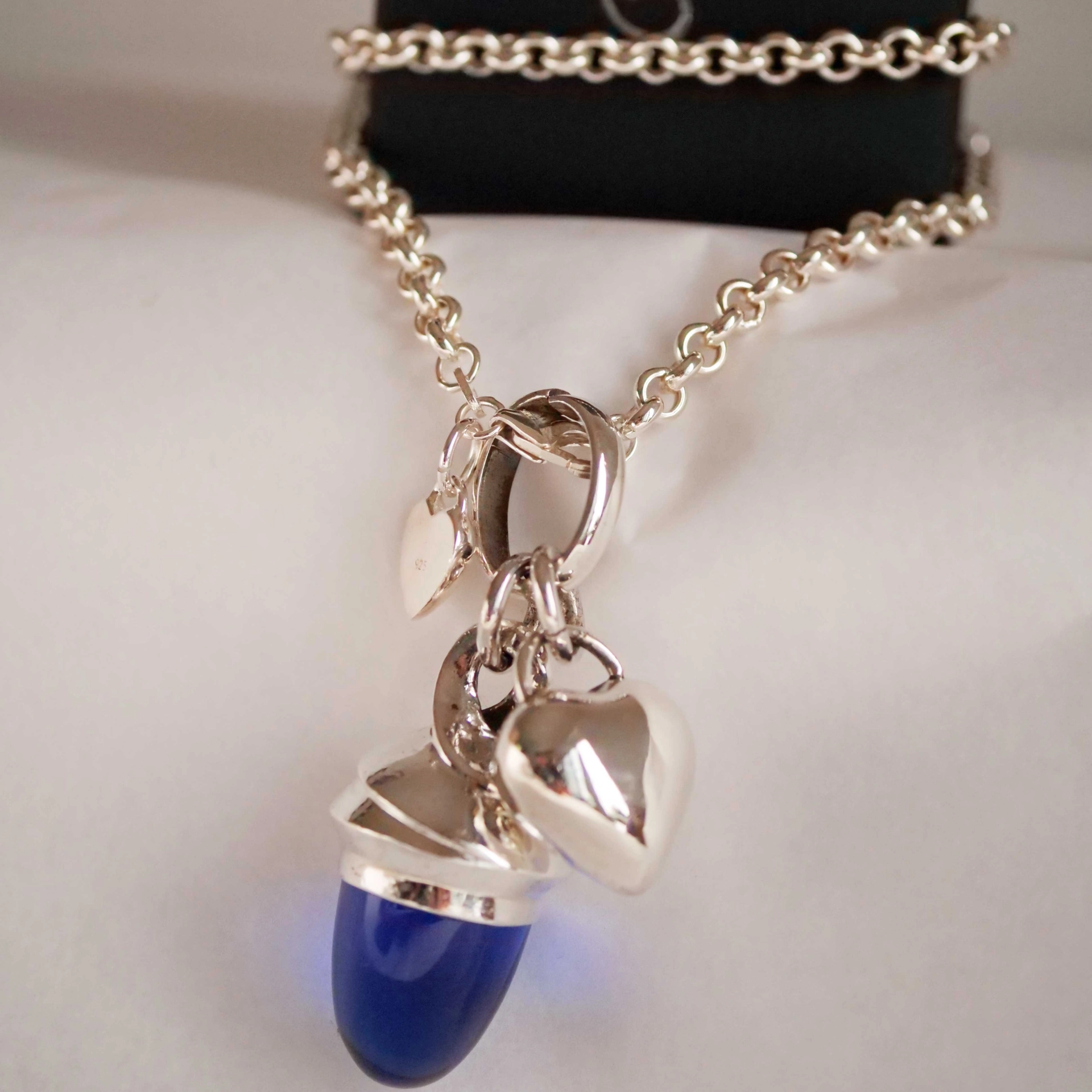 Pendant Royal Blue Obsidian Blue Topaz in a special Cut...ultra marin