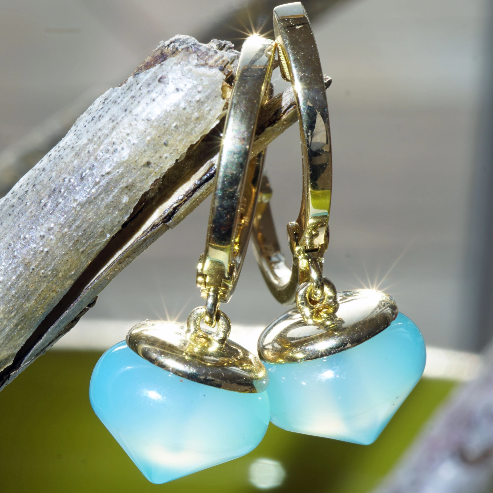 Earrings with different Colors ....a Beginnung of Earring Mania