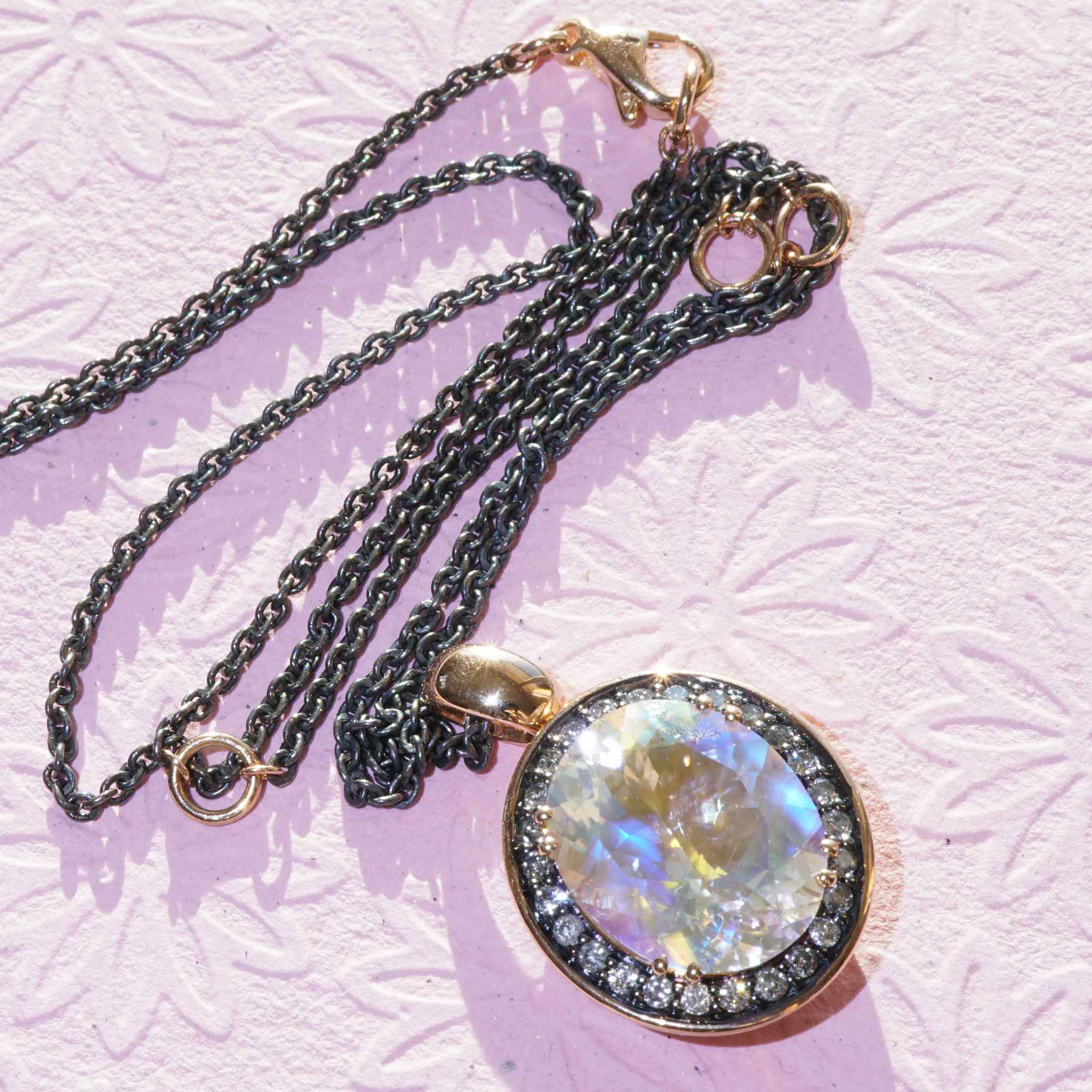 Transparent Moonstone Diamond Pendant with Chain in 750 Rose Gold black rhodium-plated from Madagascar