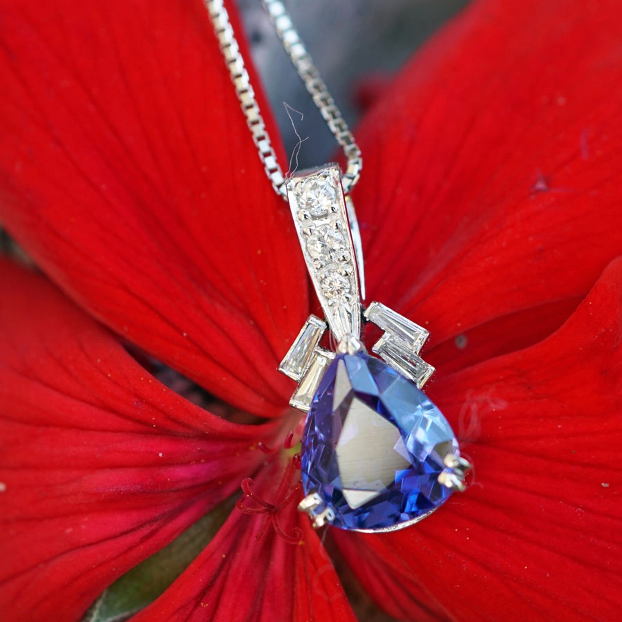 Tansanit Brillant Anhänger mit Kette 900/850er Platin